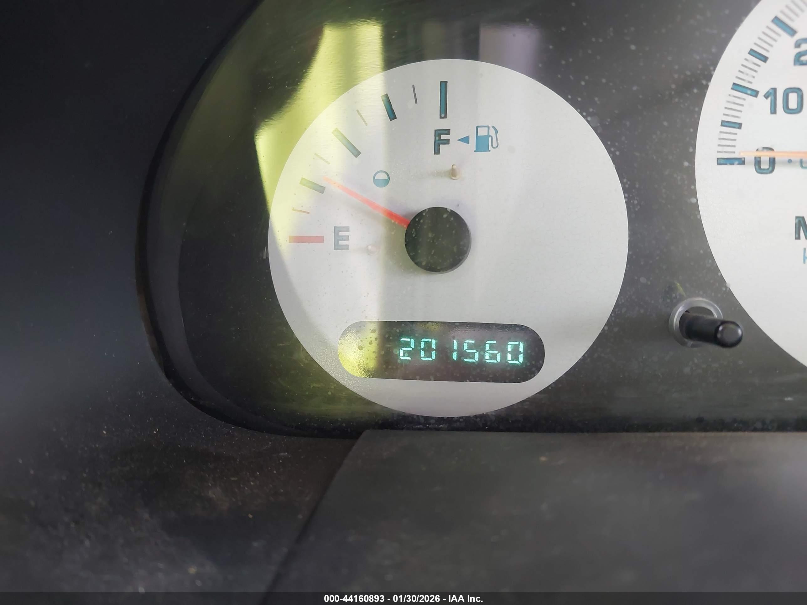 DODGE CARAVAN image 7