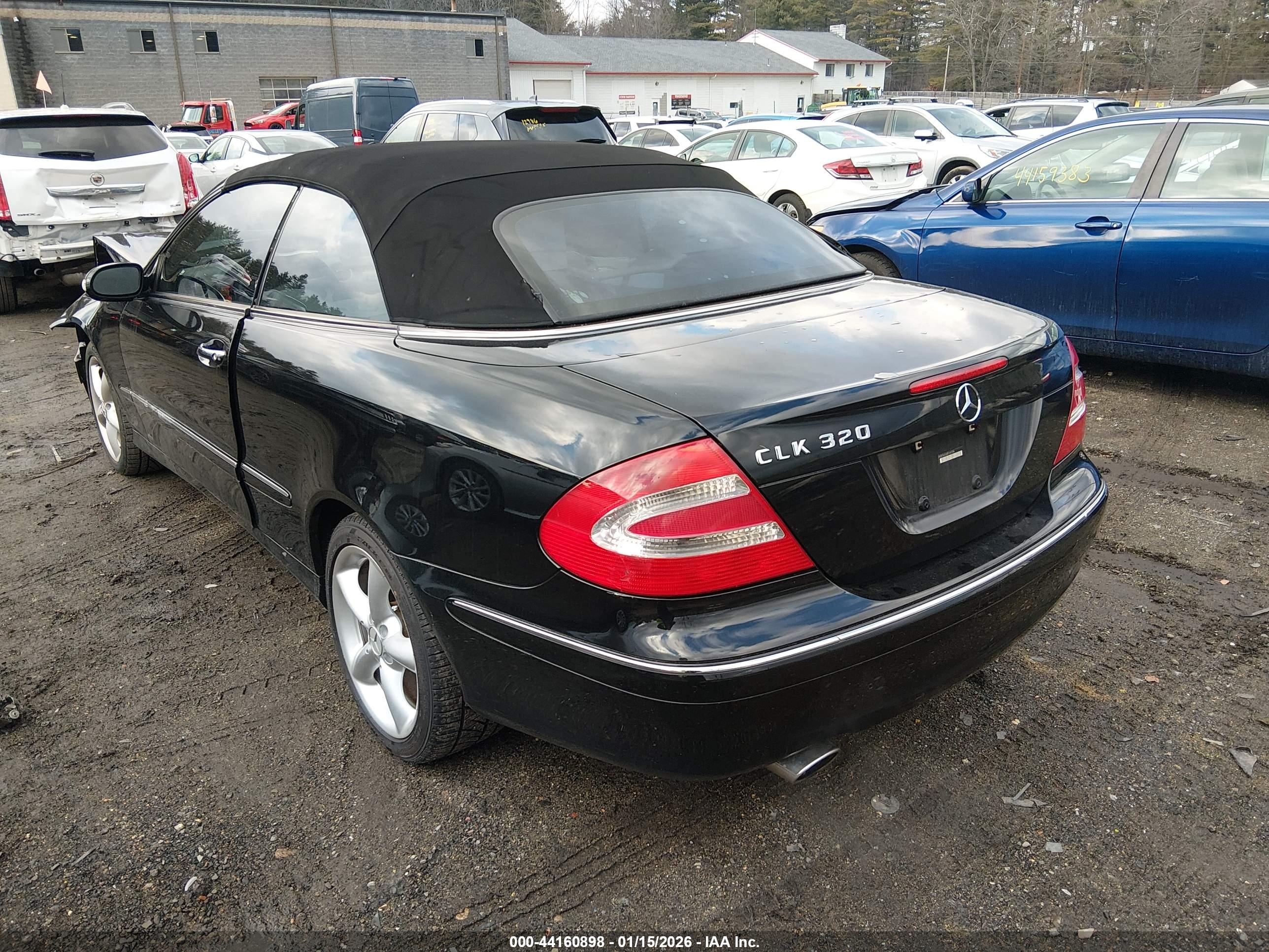 MERCEDES-BENZ CLK image 3