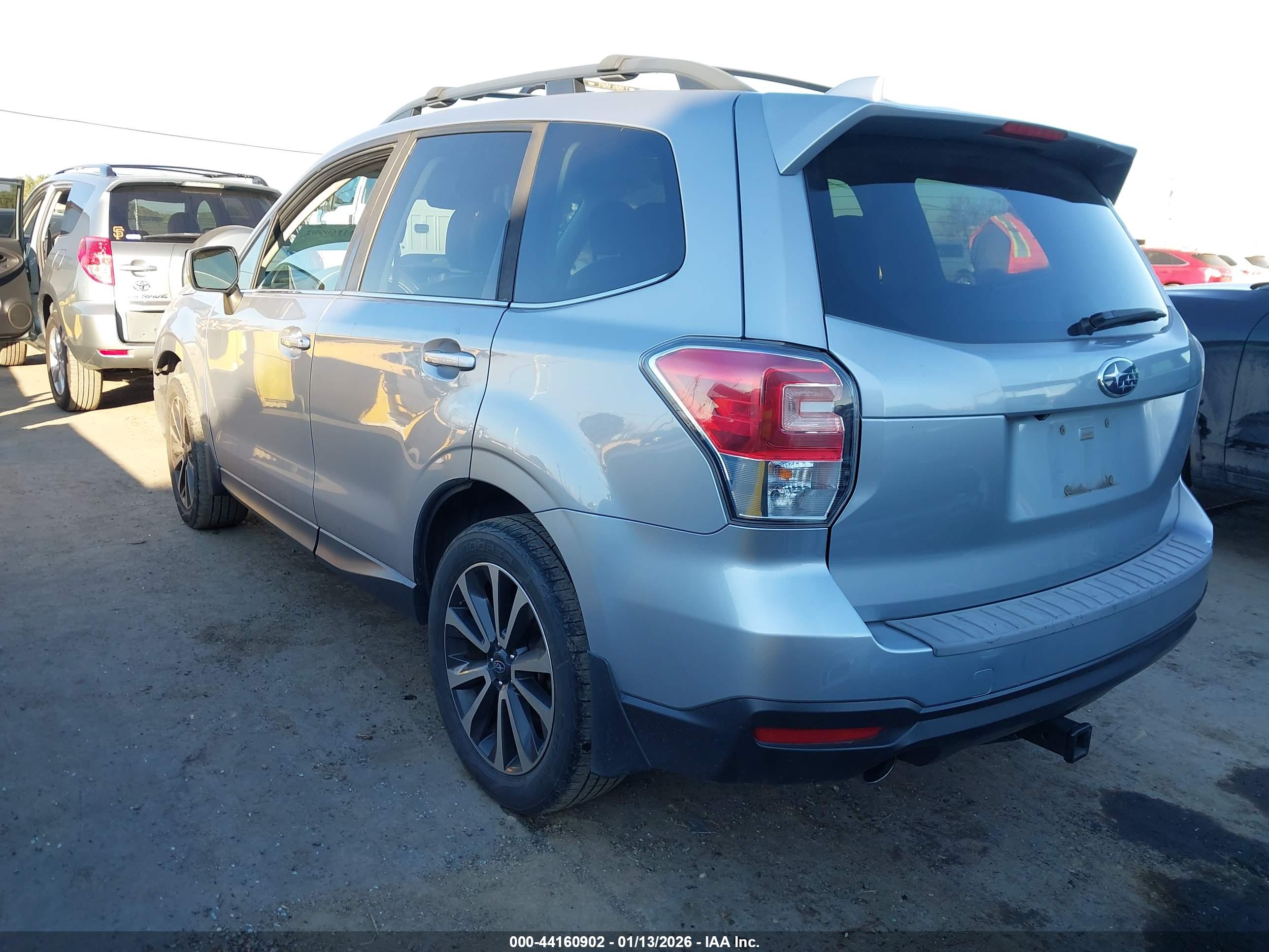 SUBARU FORESTER image 3
