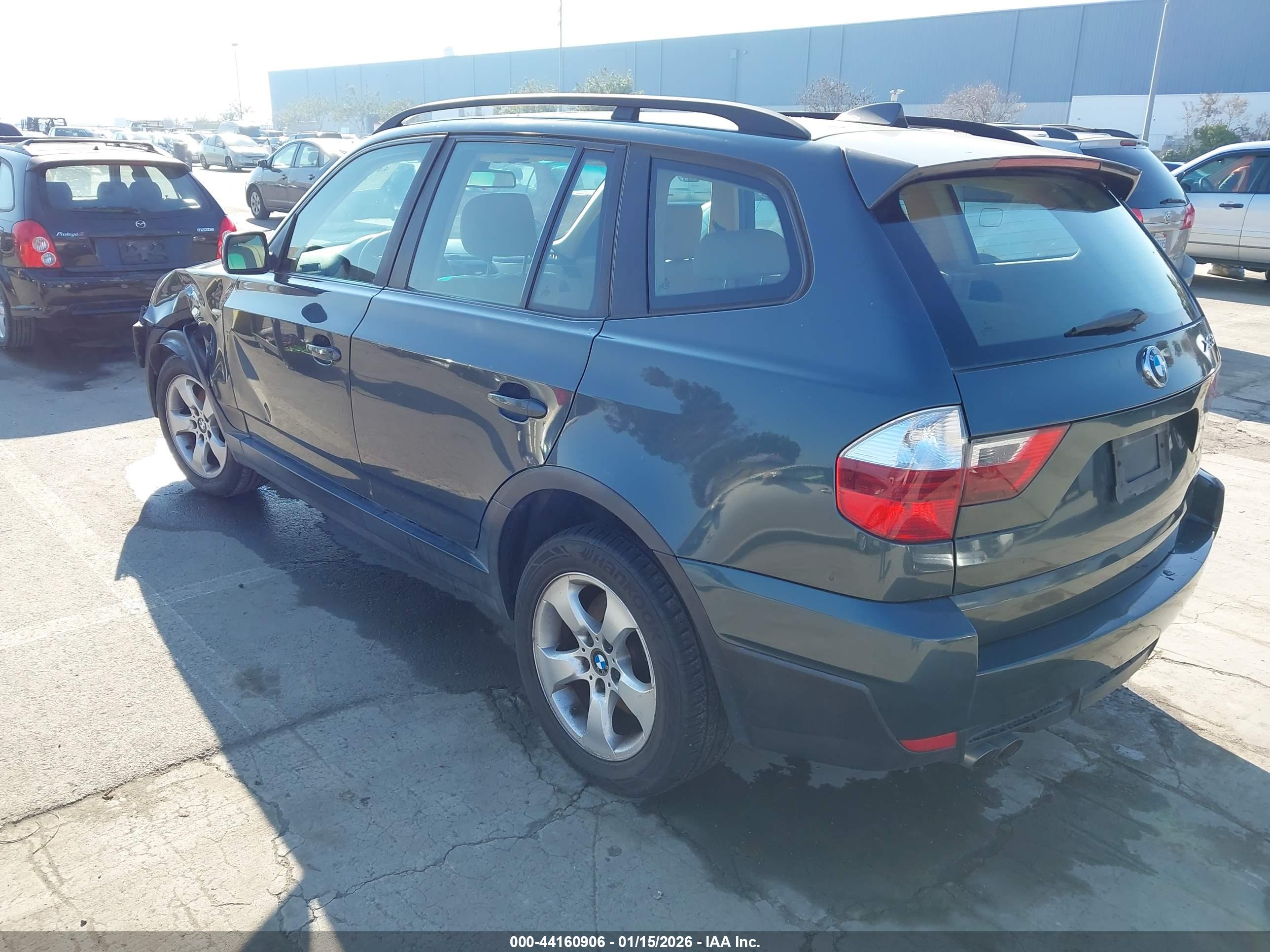 BMW X3 image 3