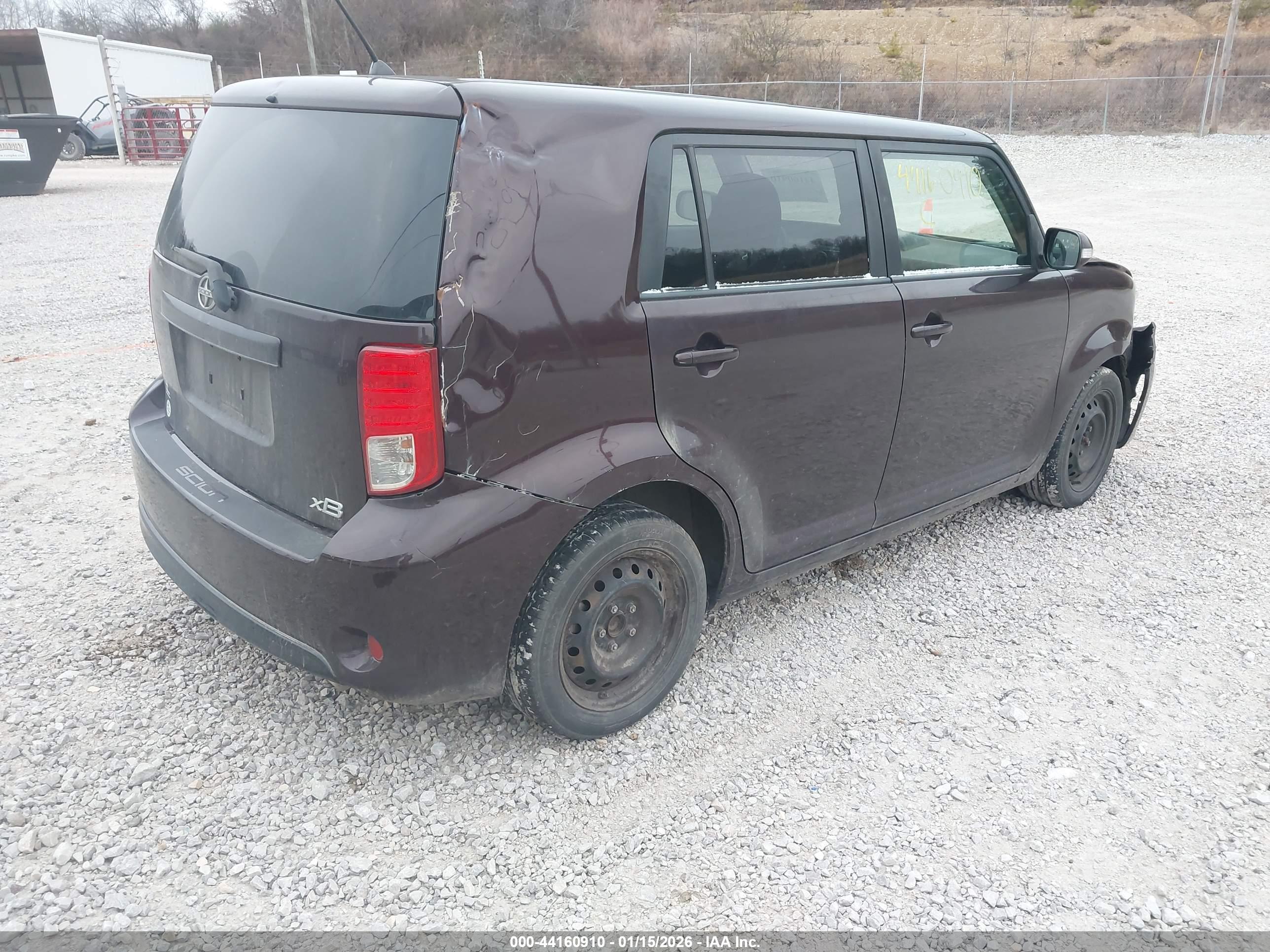 SCION XB image 4