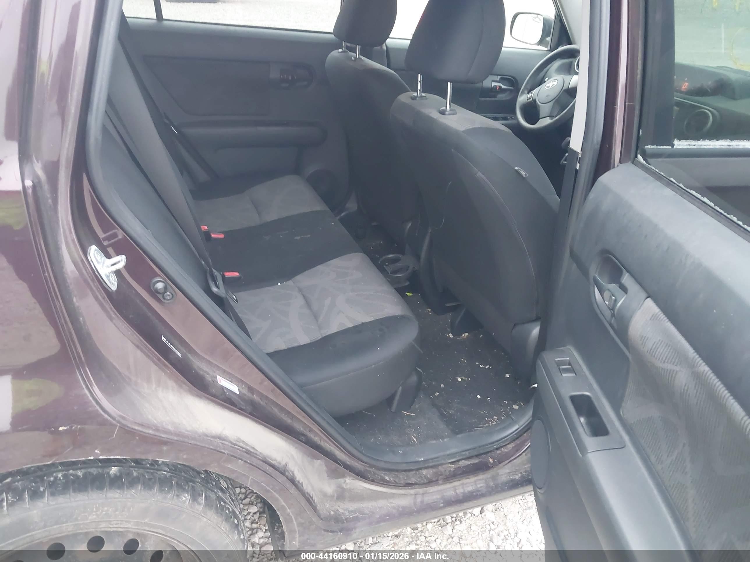 SCION XB image 8