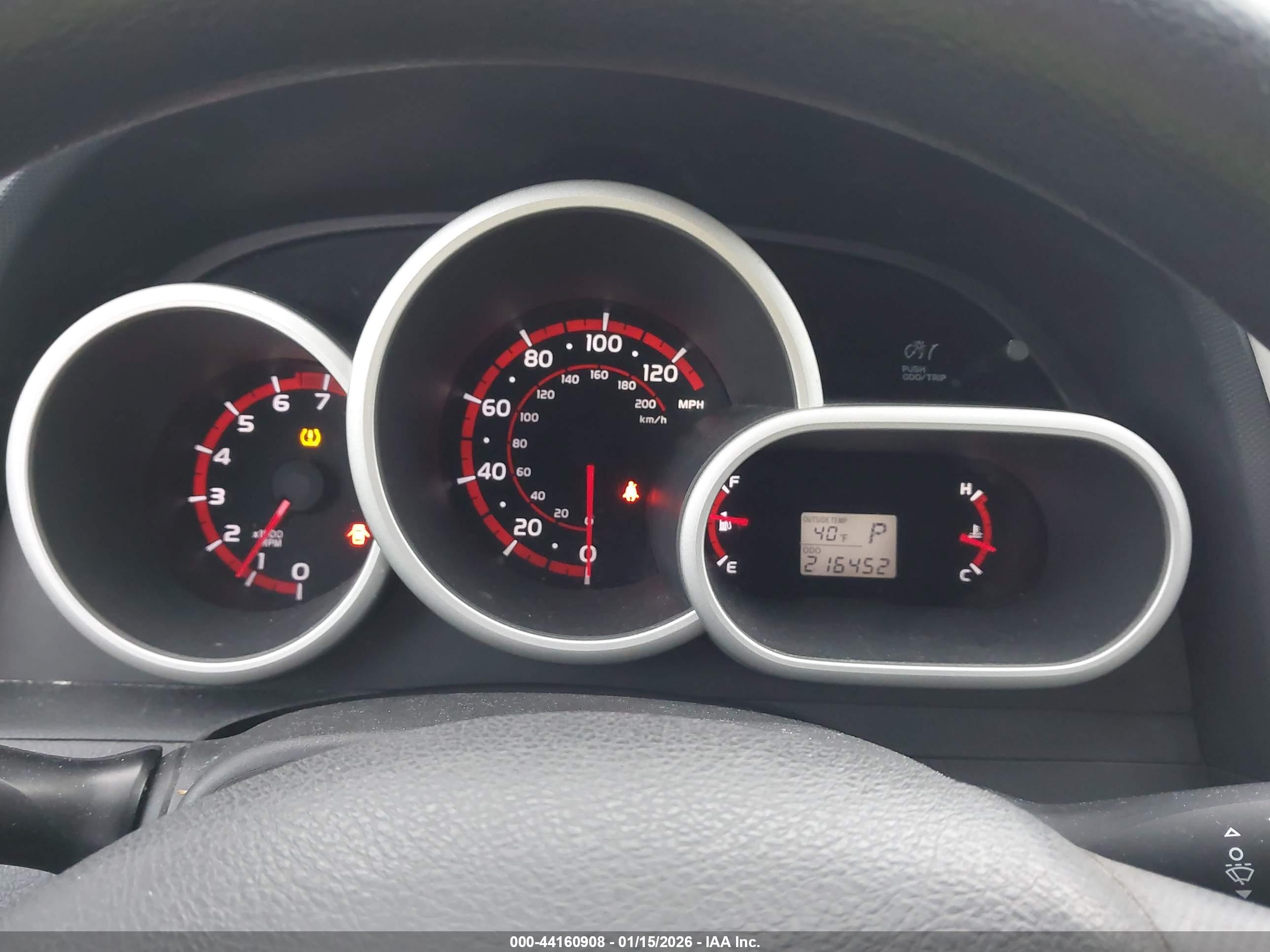 TOYOTA MATRIX image 7