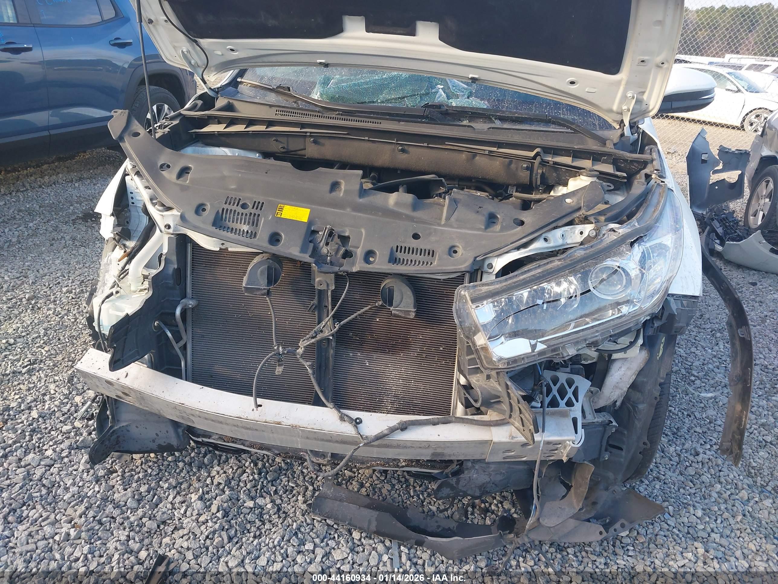 TOYOTA HIGHLANDER image 6