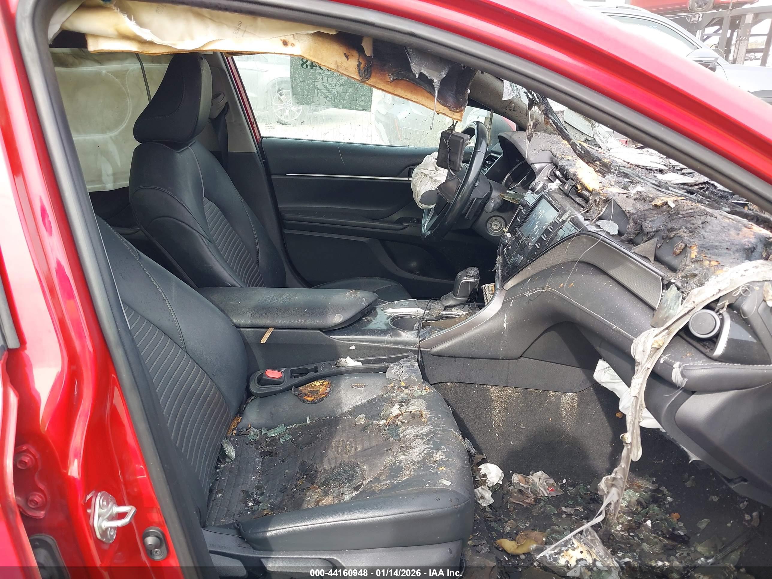 TOYOTA CAMRY image 5