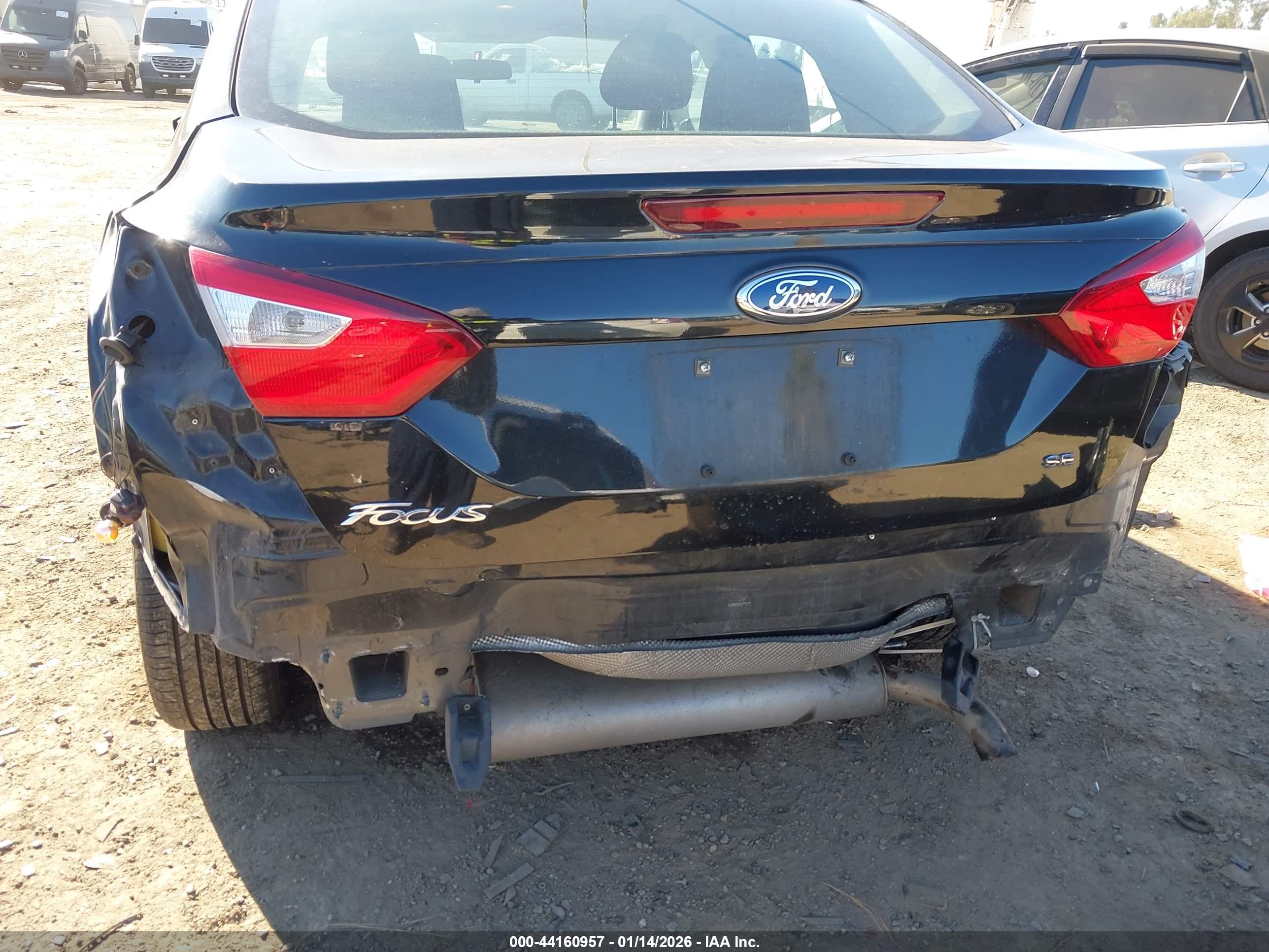 FORD FOCUS image 6