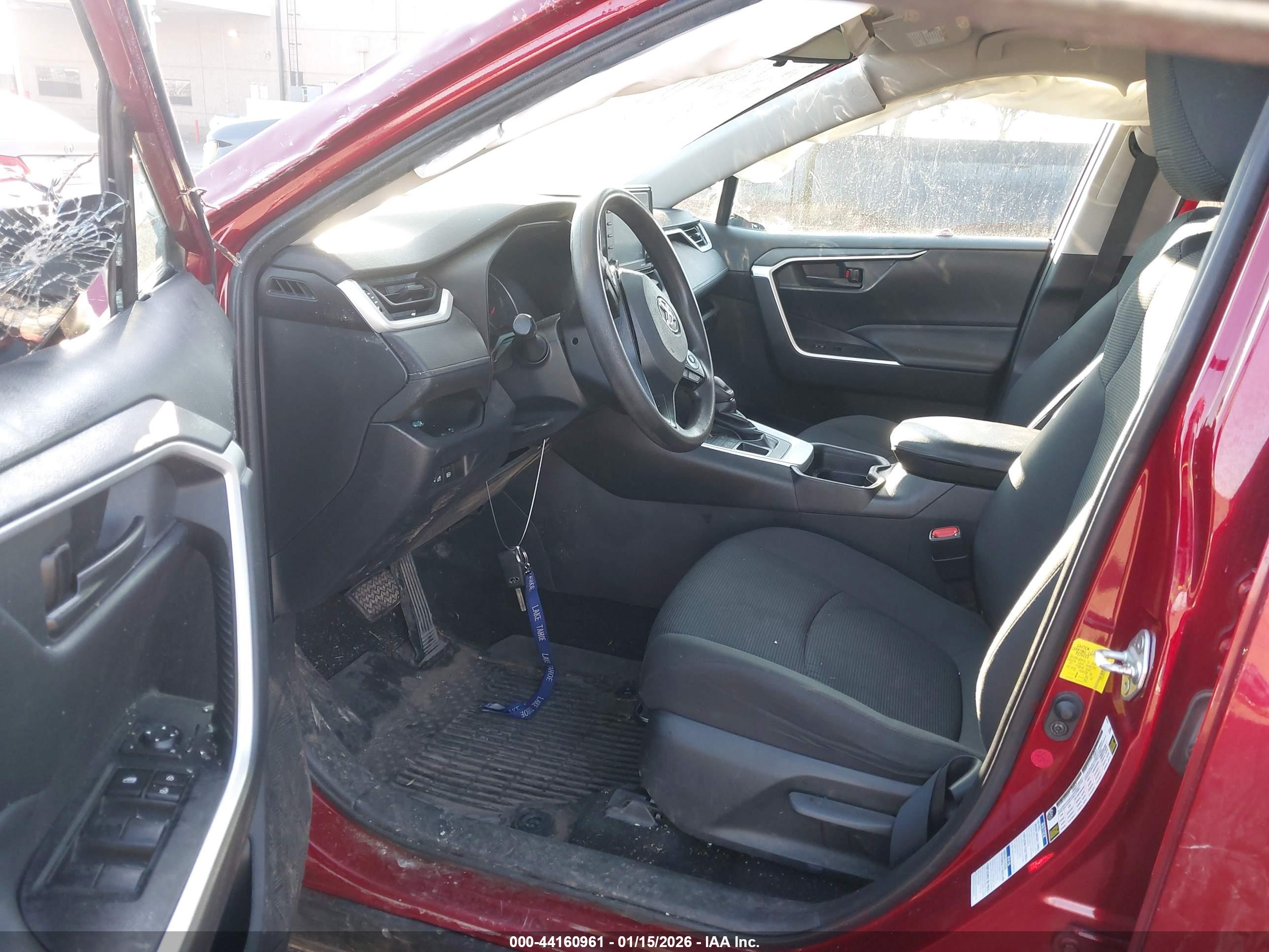 TOYOTA RAV4 image 5