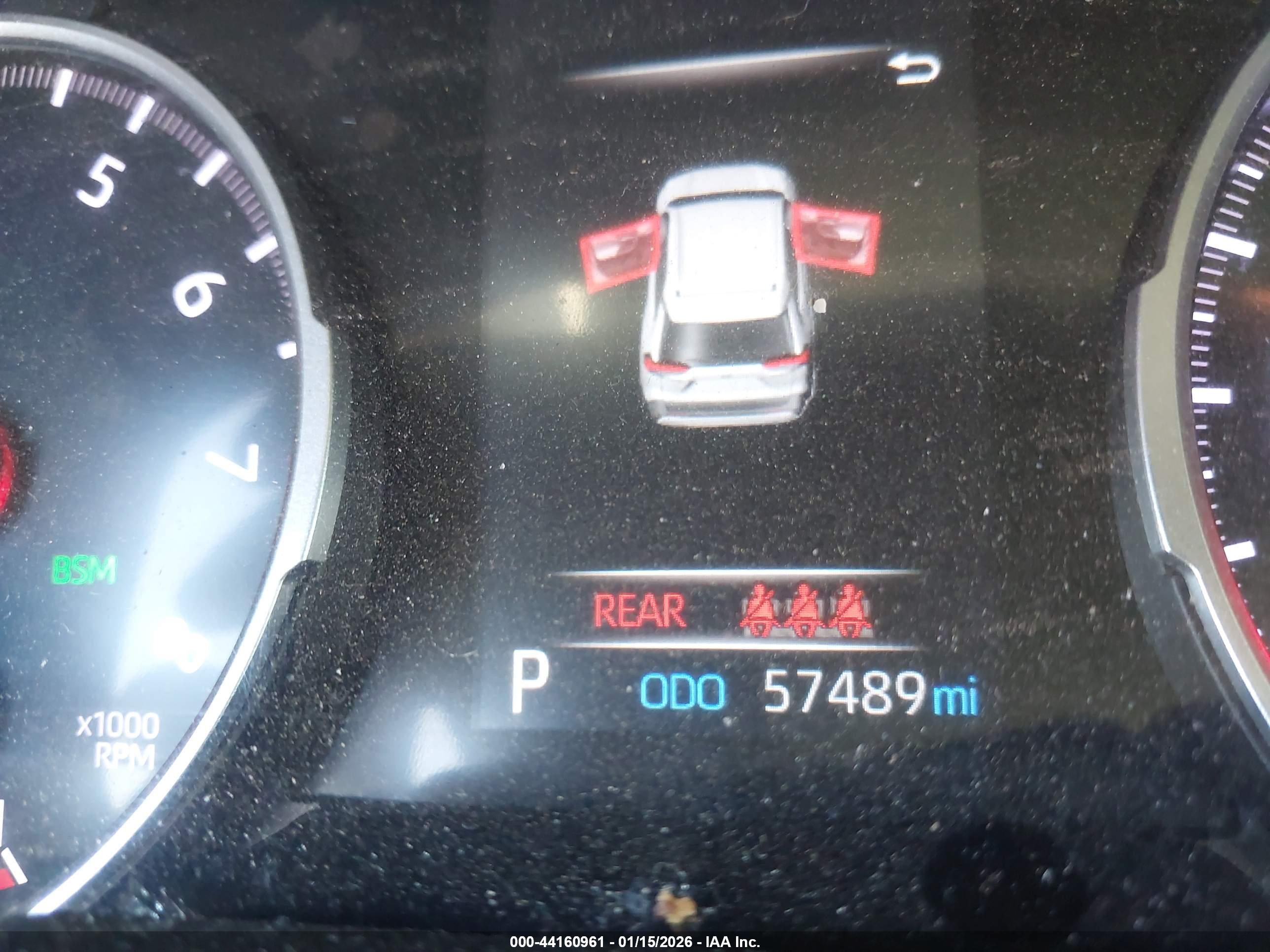 TOYOTA RAV4 image 7