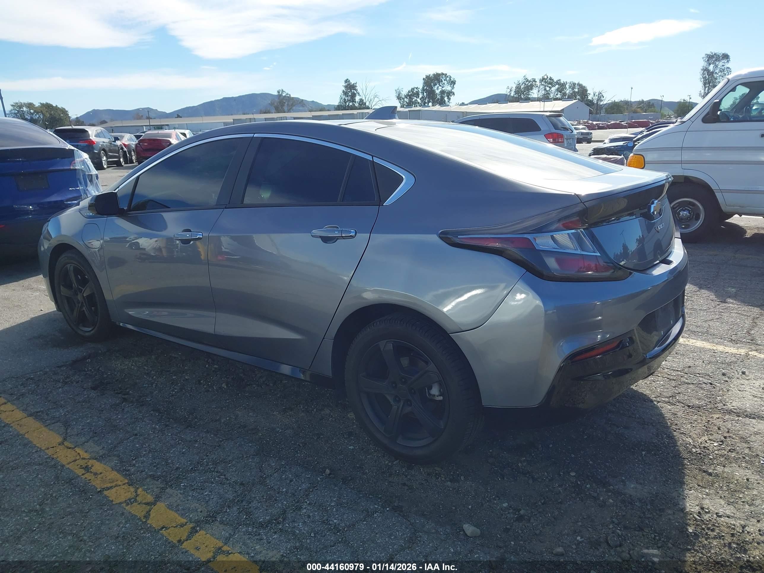 CHEVROLET VOLT image 3