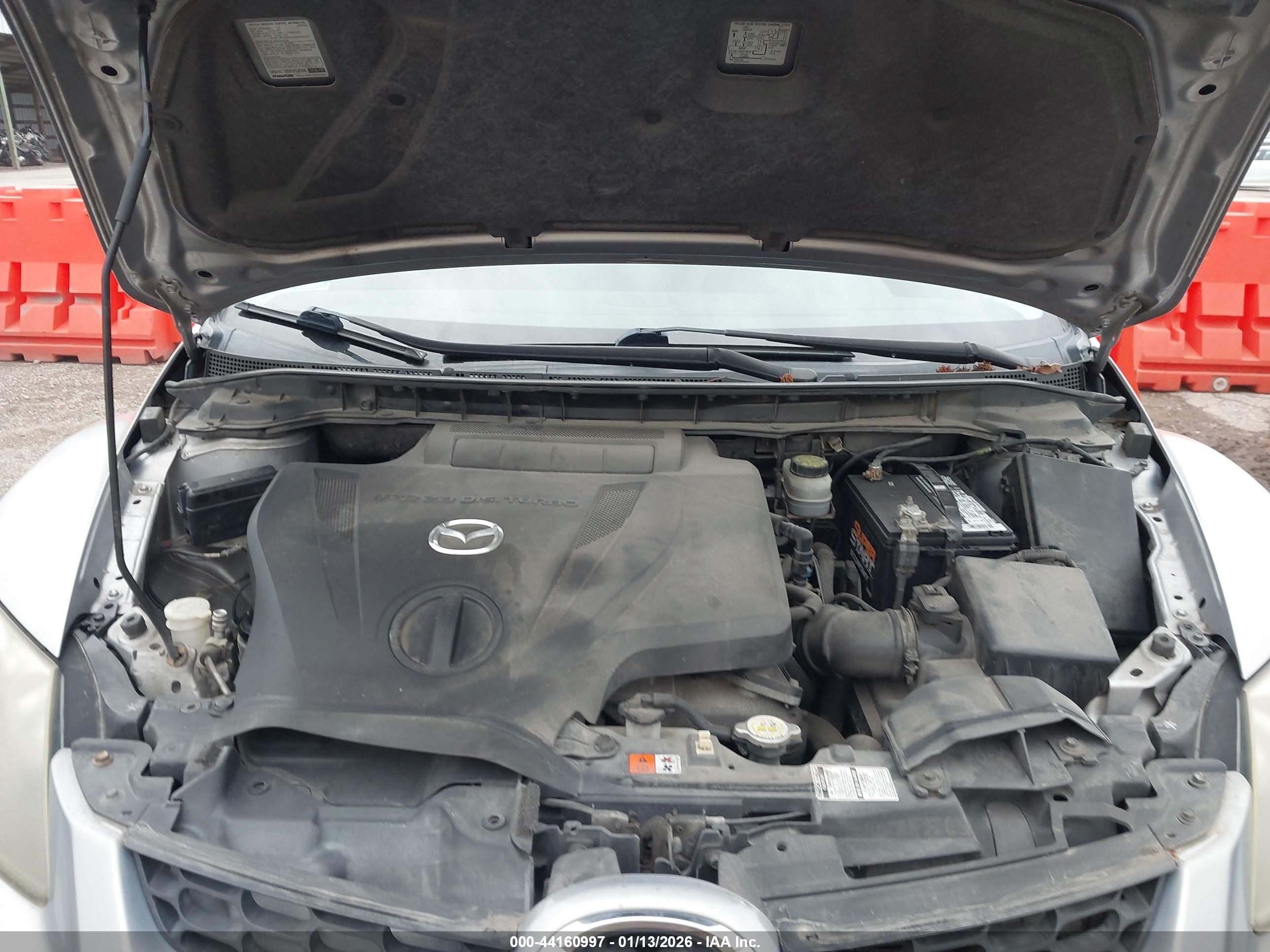 MAZDA CX-7 image 10
