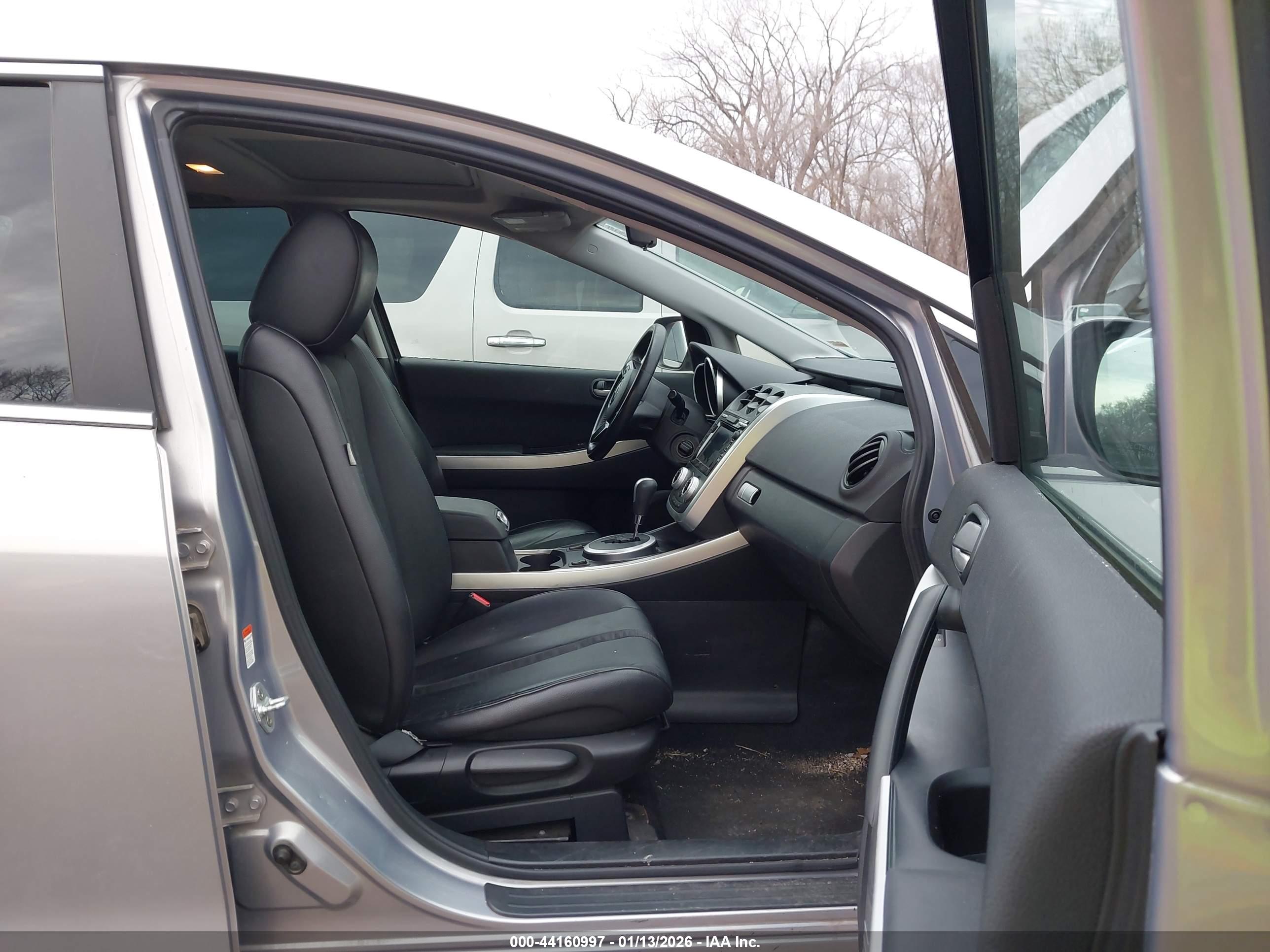 MAZDA CX-7 image 5