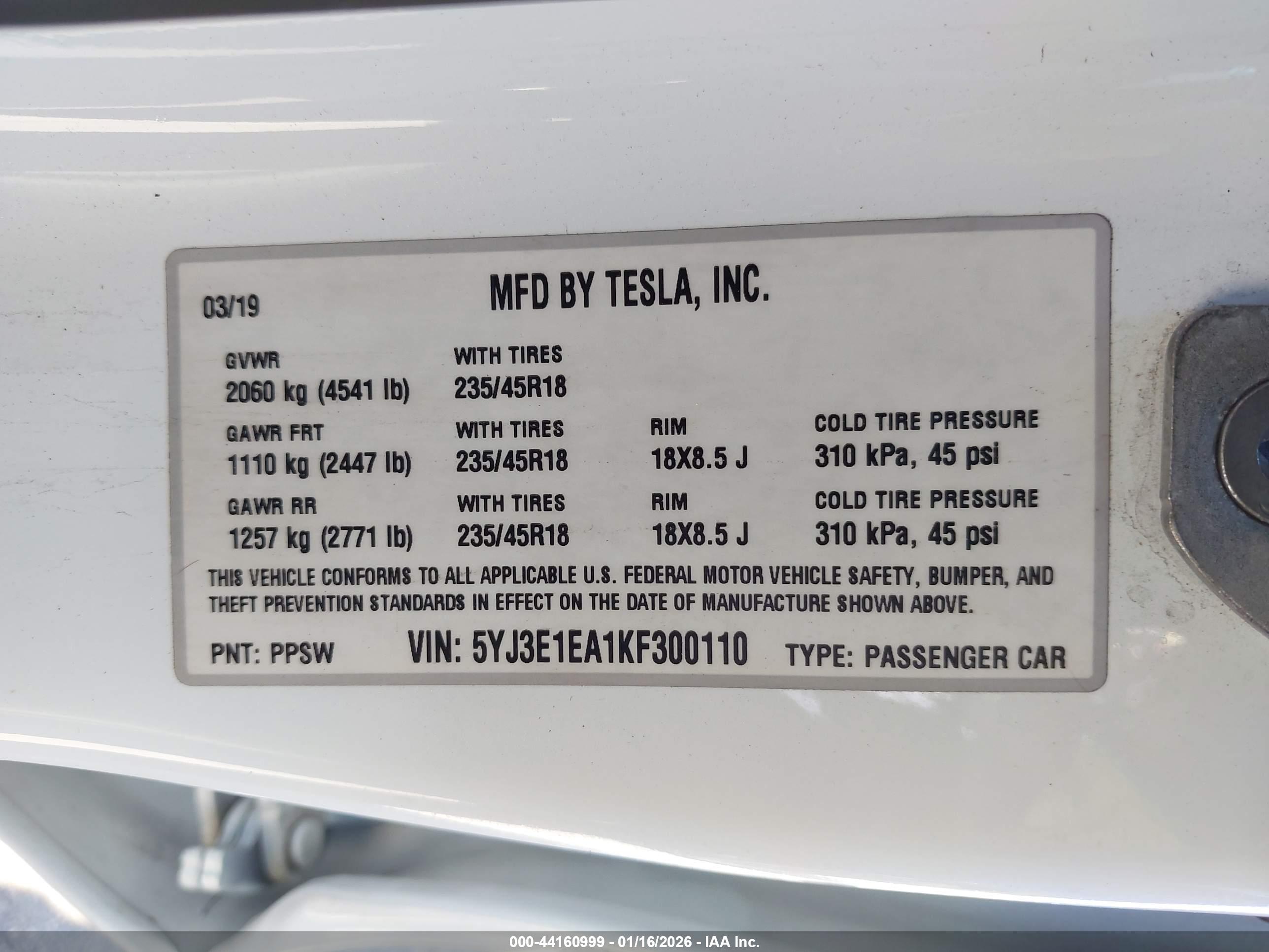 TESLA MODEL image 9