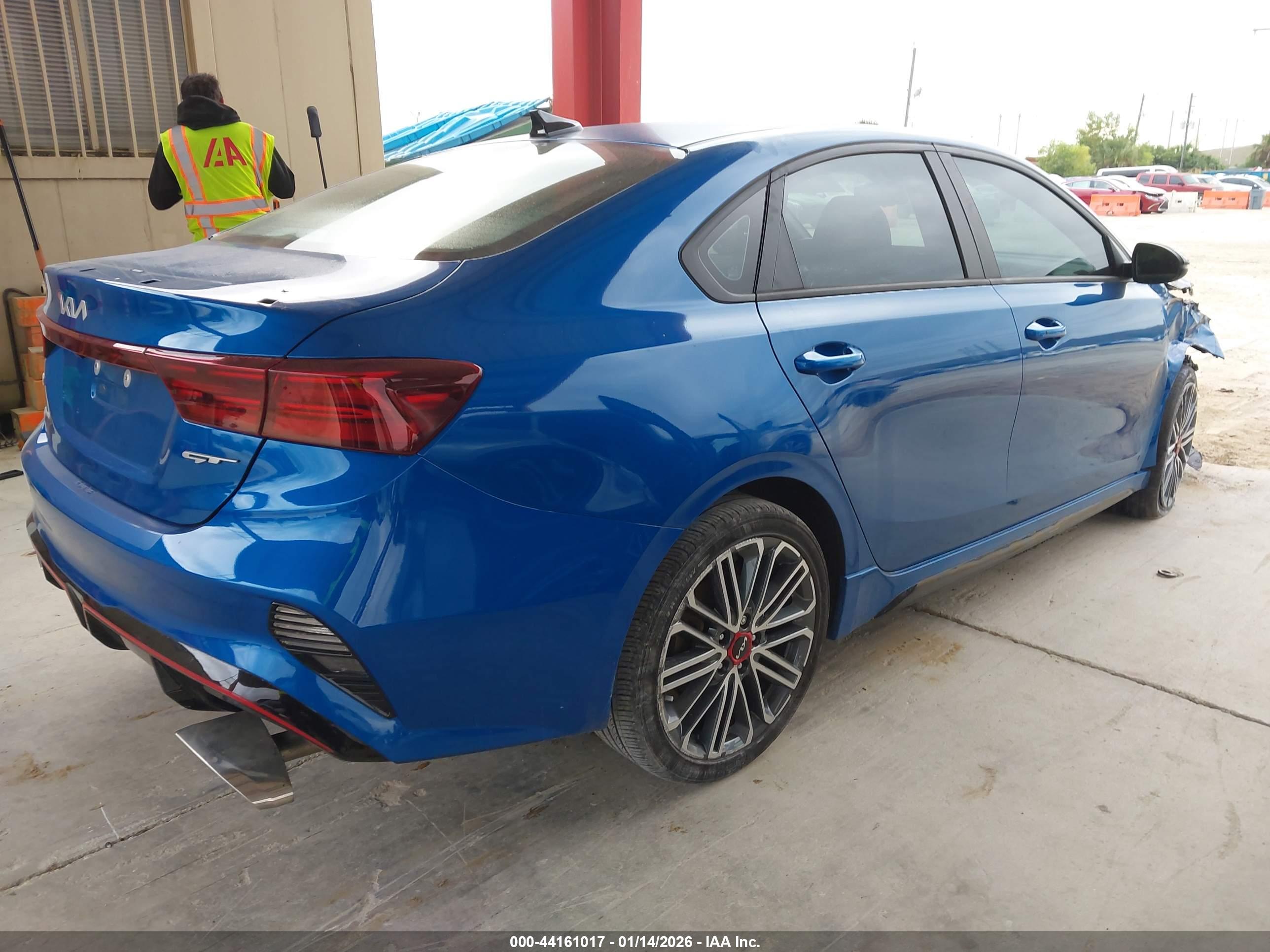 KIA FORTE image 4