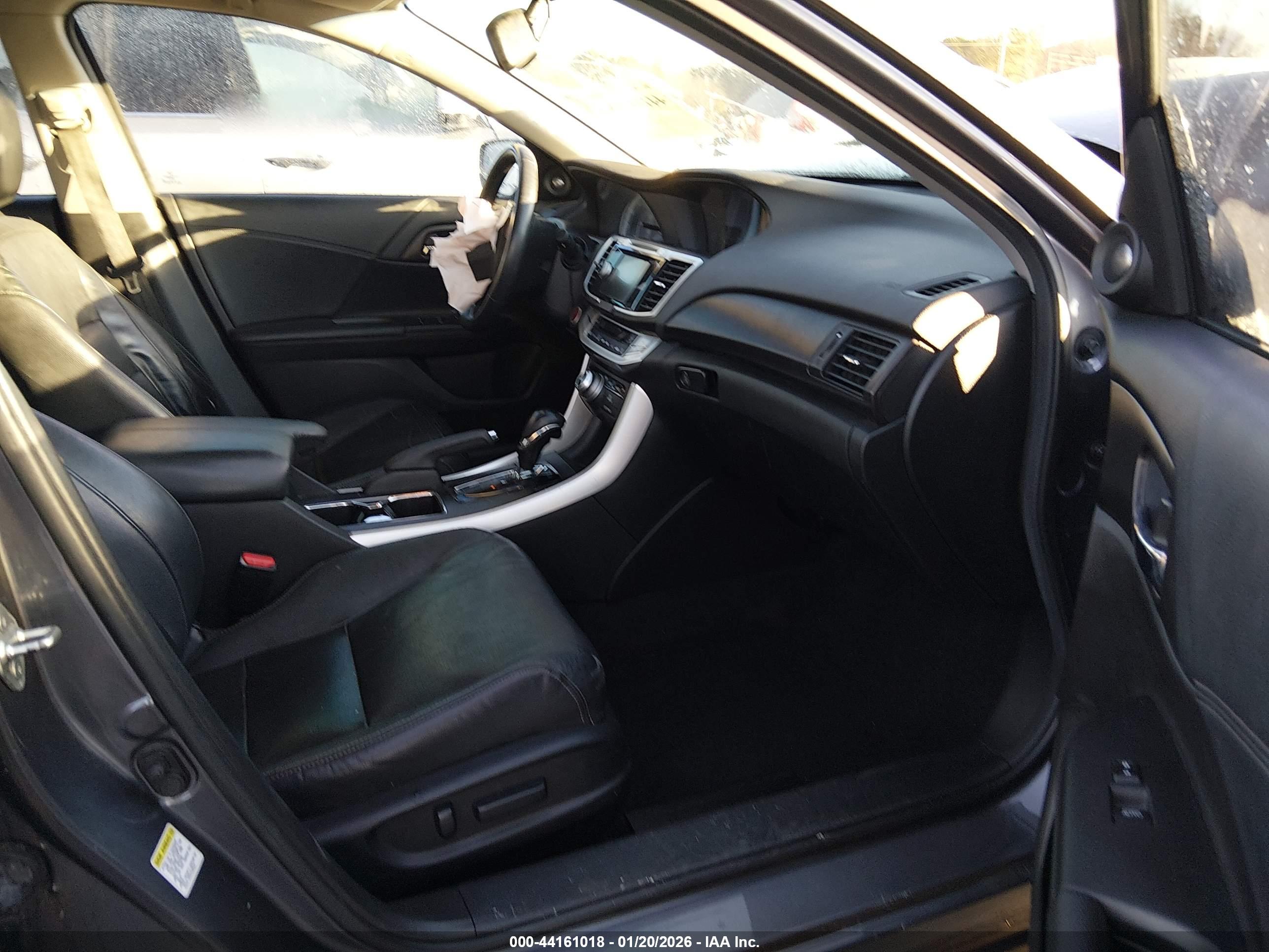 HONDA ACCORD image 5