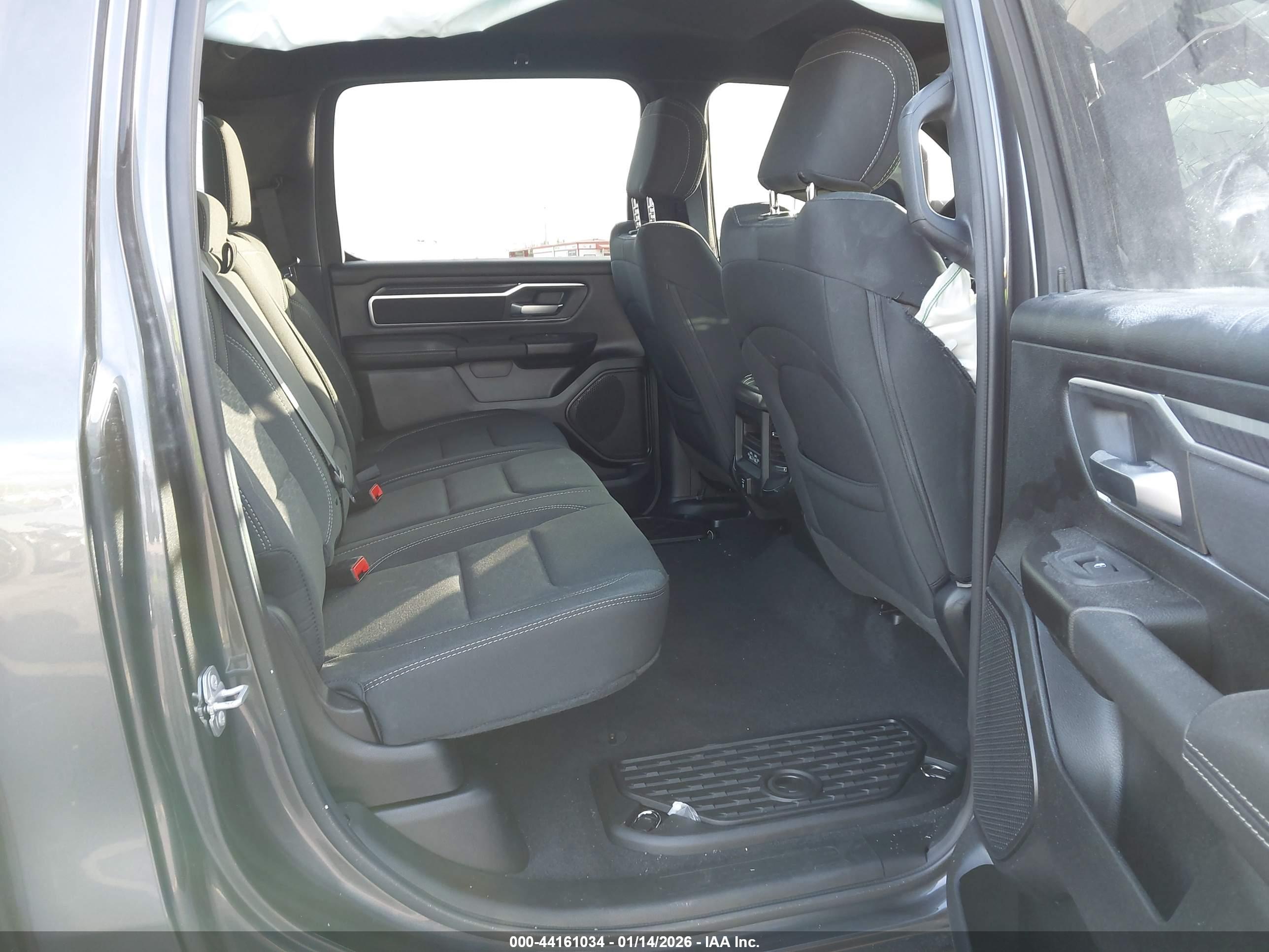RAM 1500 image 8