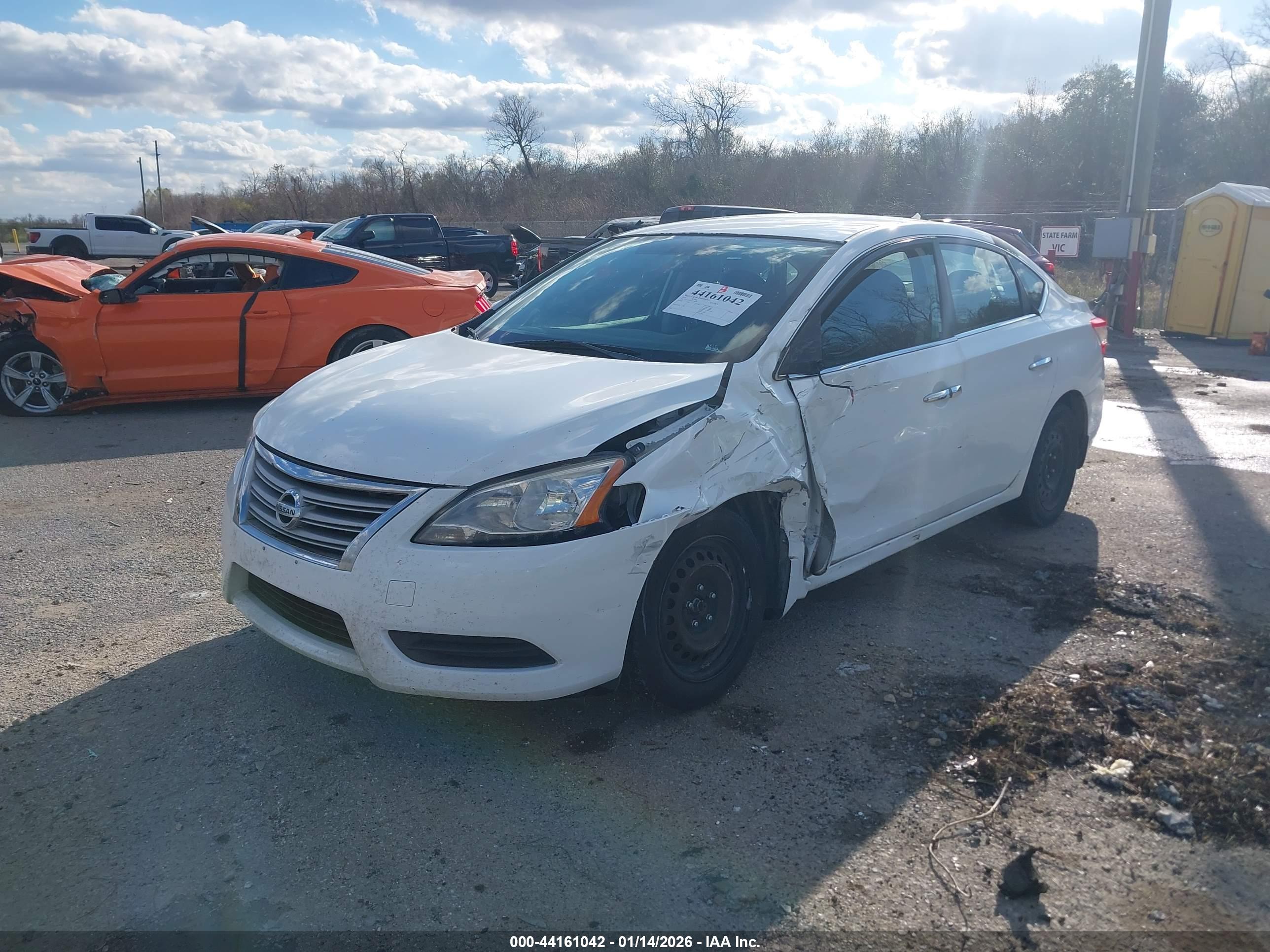 NISSAN SENTRA image 2