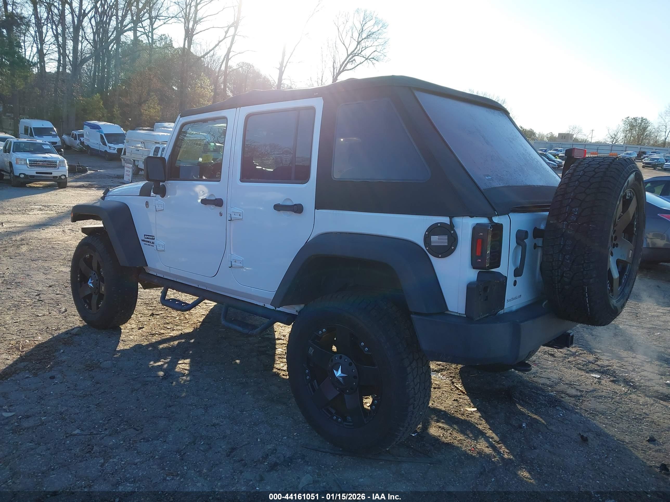 JEEP WRANGLER image 3