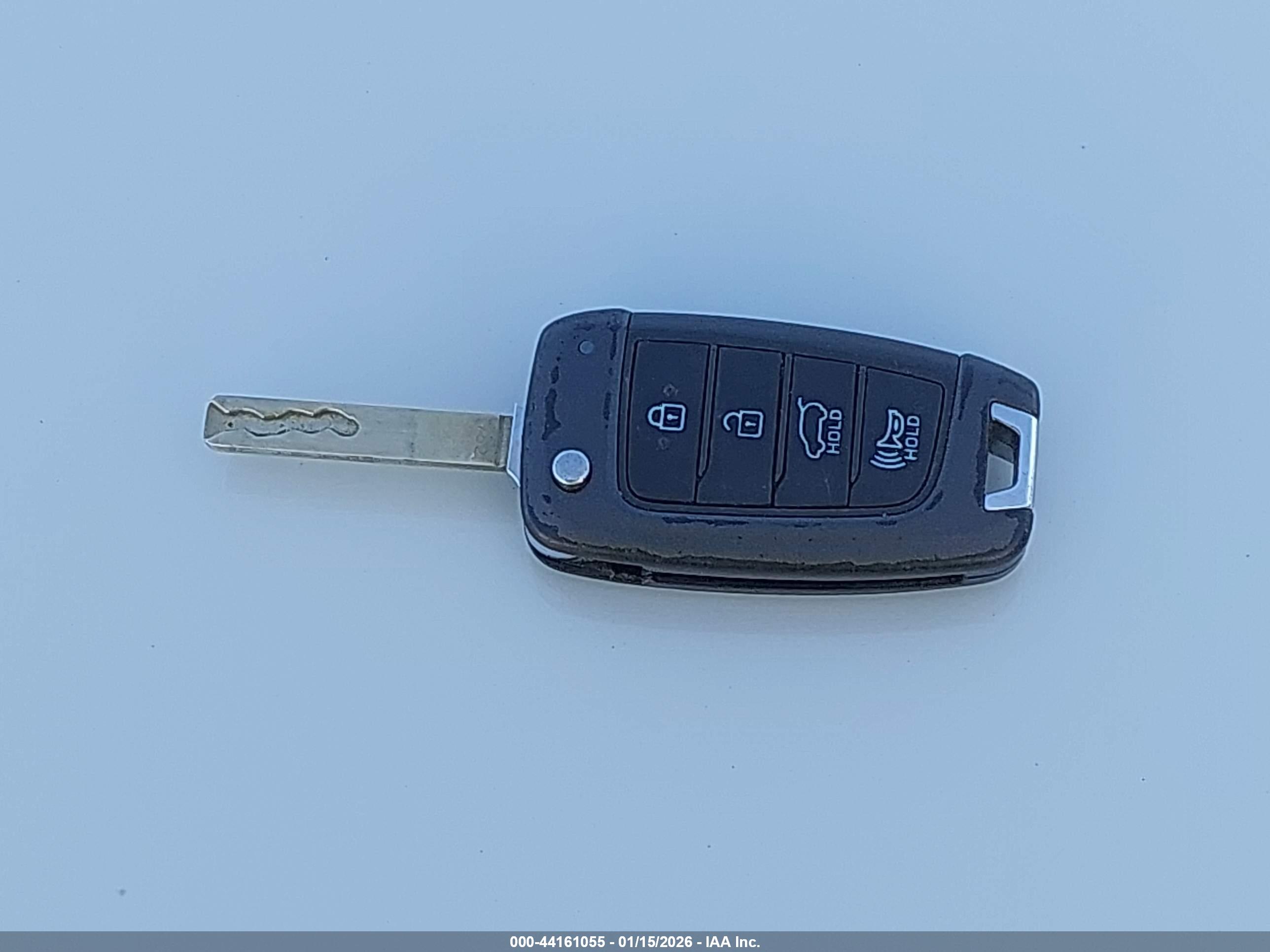HYUNDAI KONA image 11