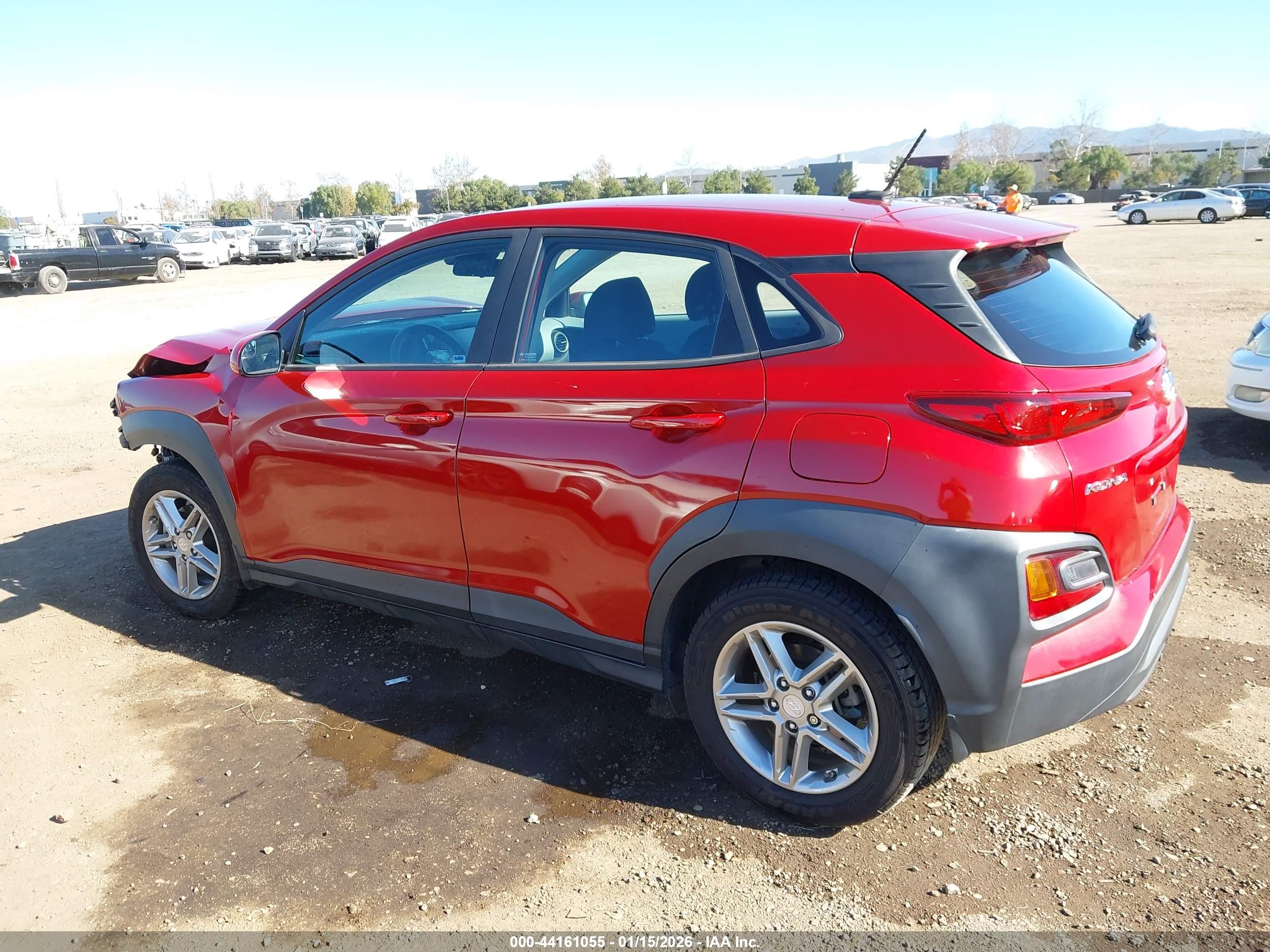 HYUNDAI KONA image 3