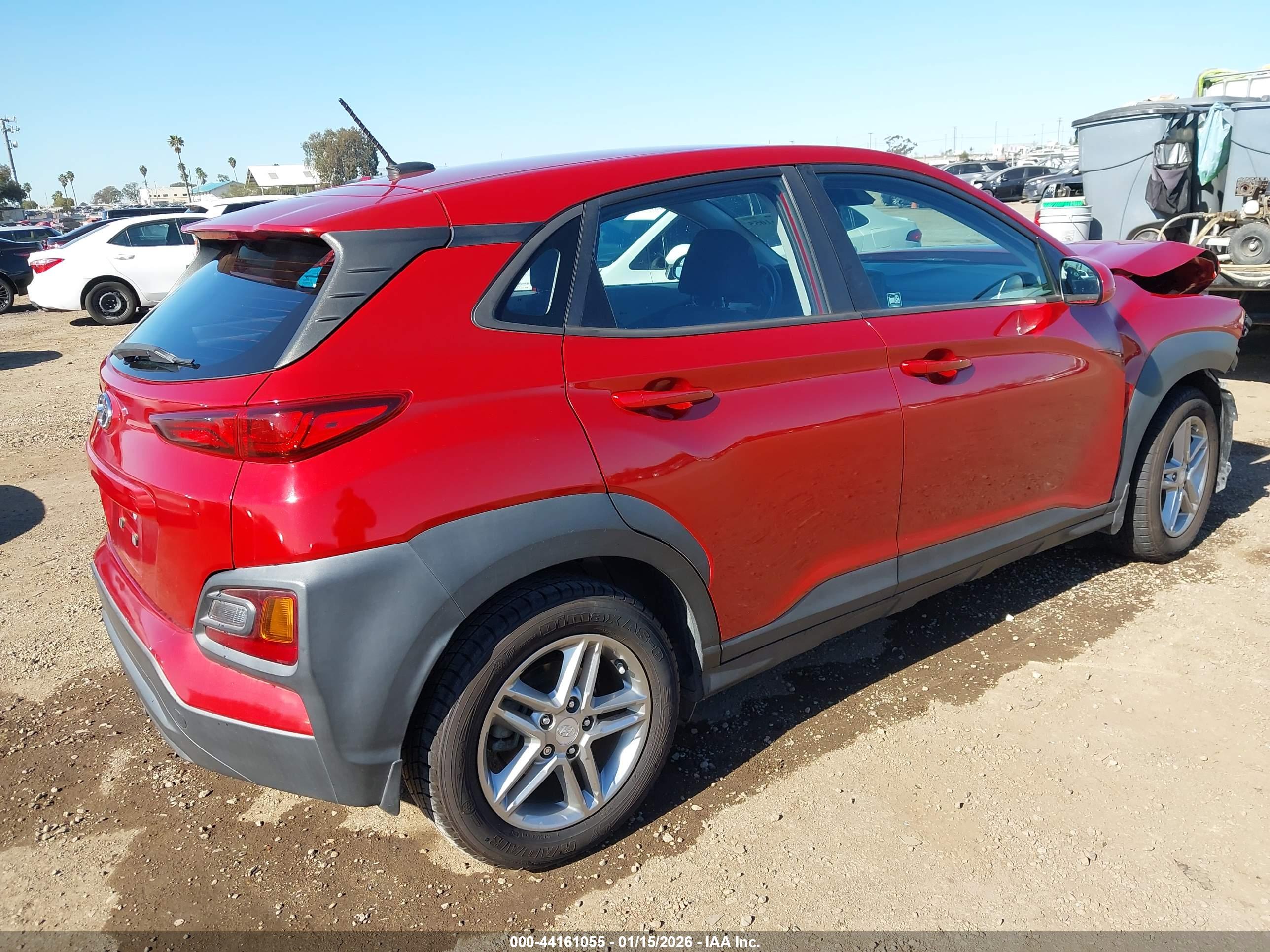 HYUNDAI KONA image 4
