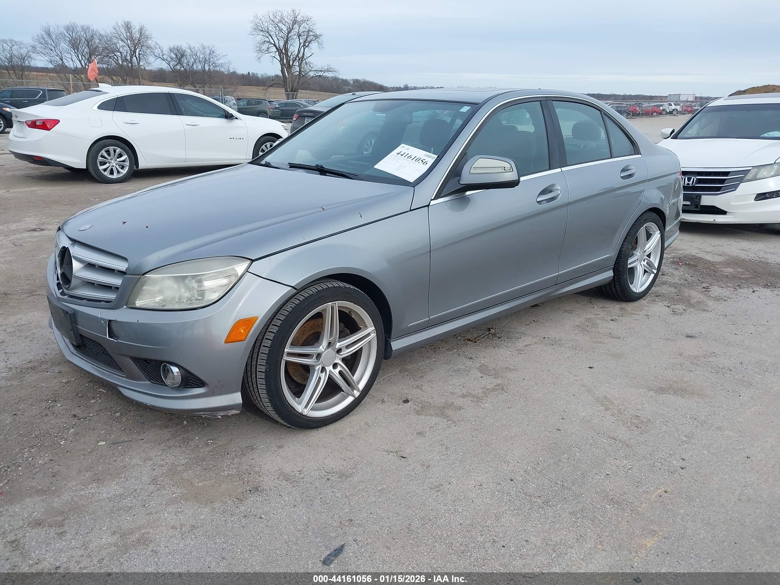 MERCEDES-BENZ C image 2