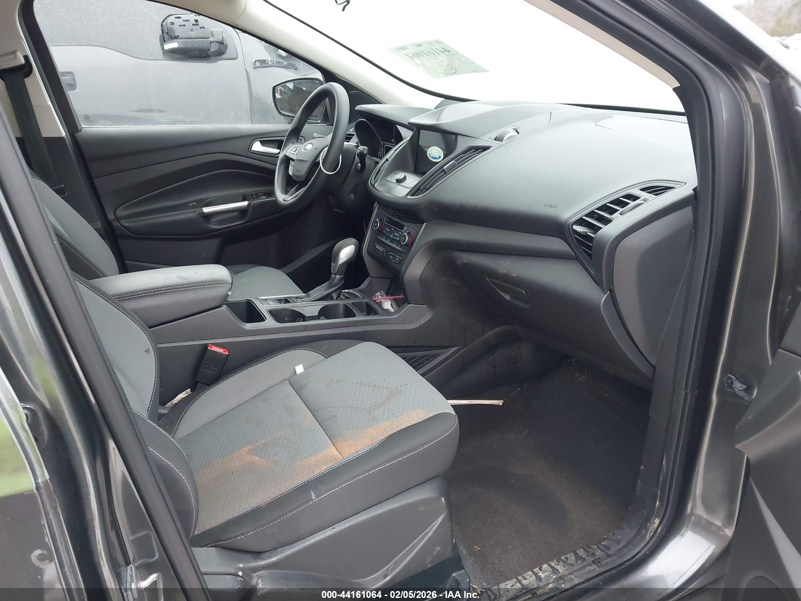 FORD ESCAPE image 5