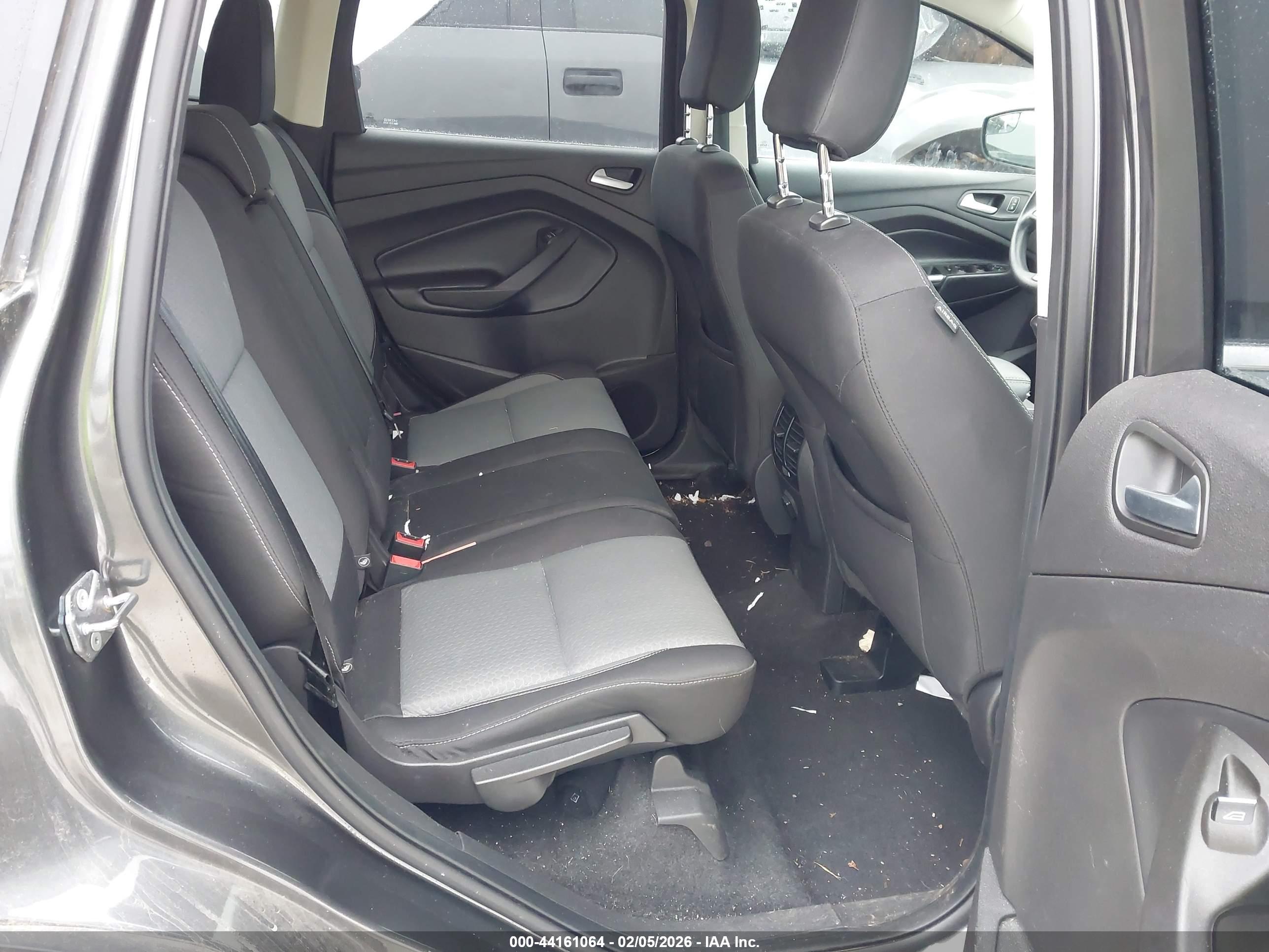 FORD ESCAPE image 8