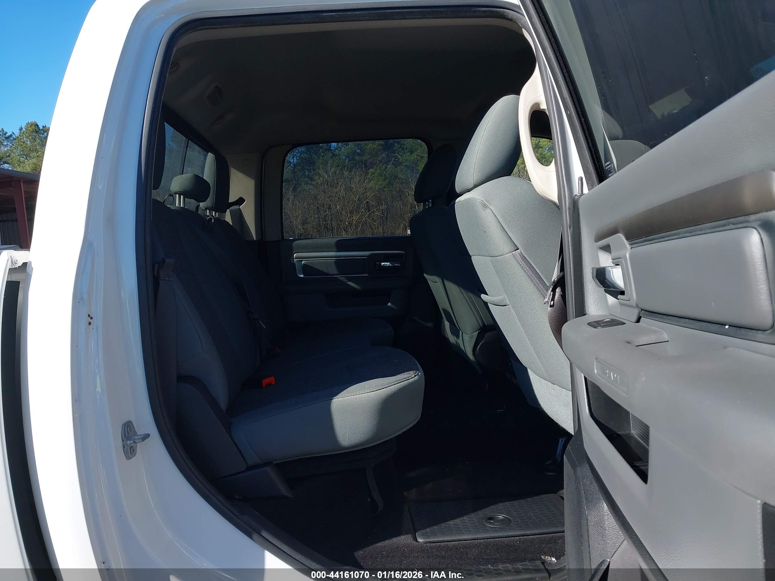 RAM 1500 image 8