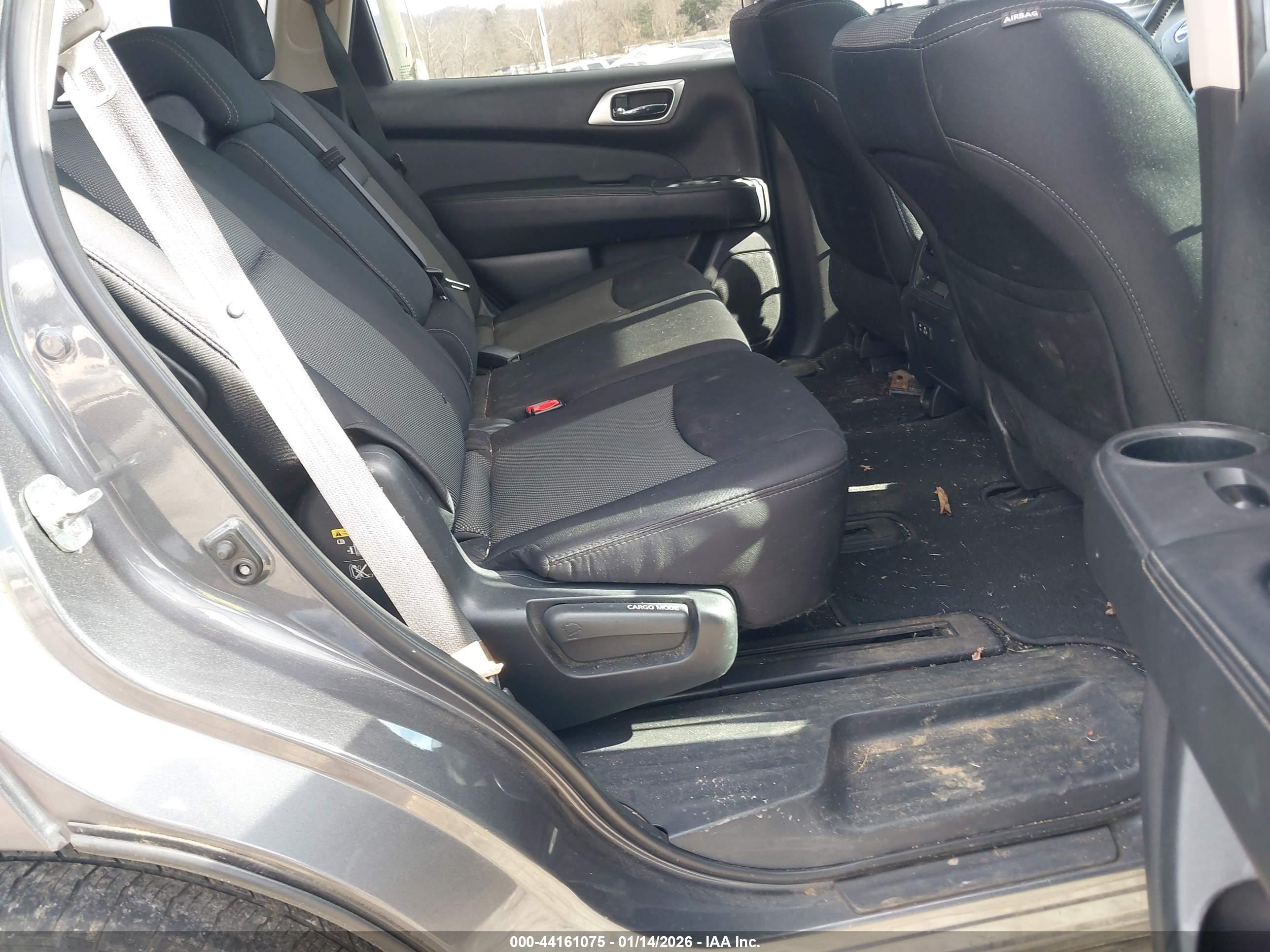 NISSAN PATHFINDER image 8