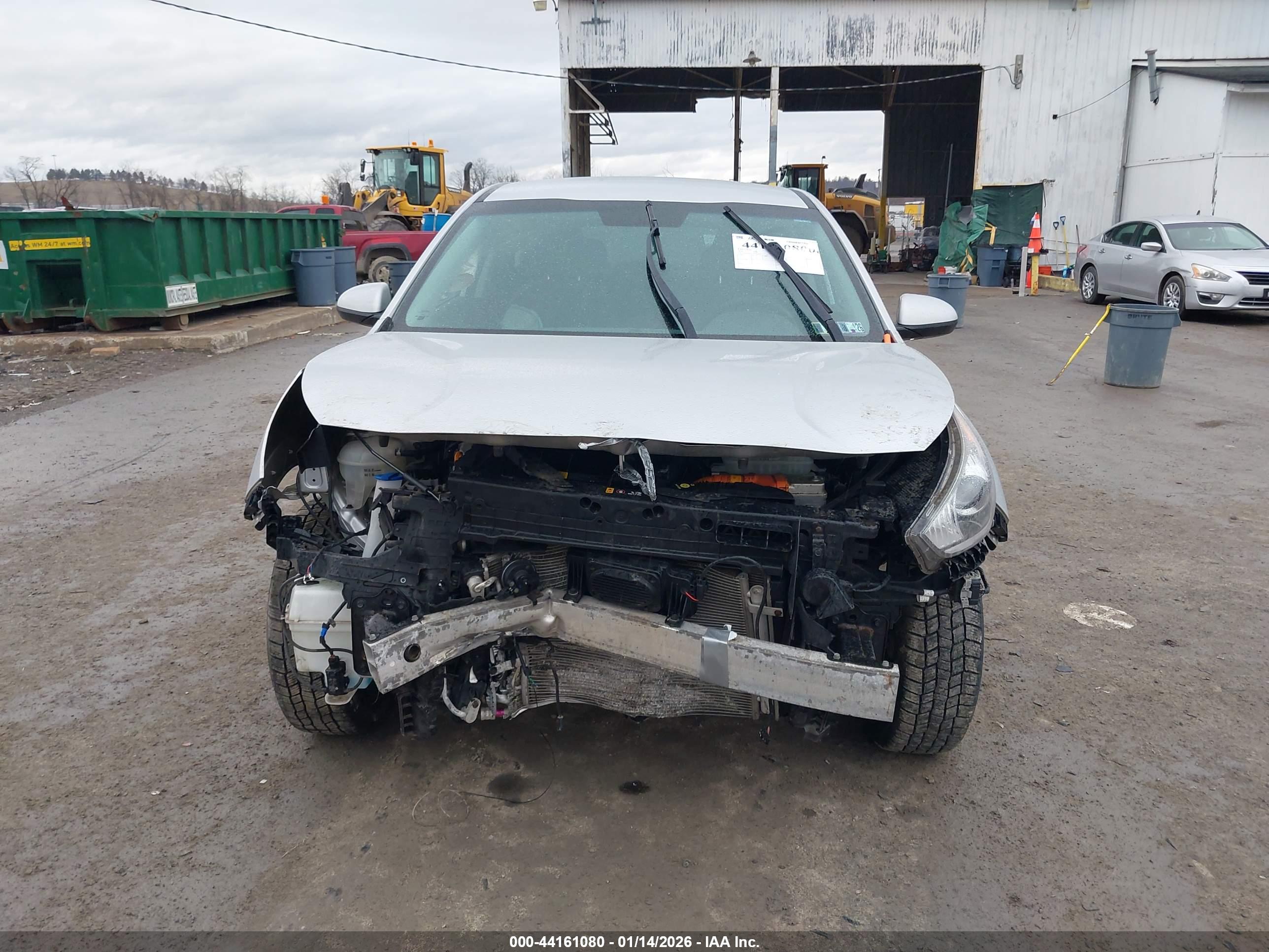 KIA NIRO image 6