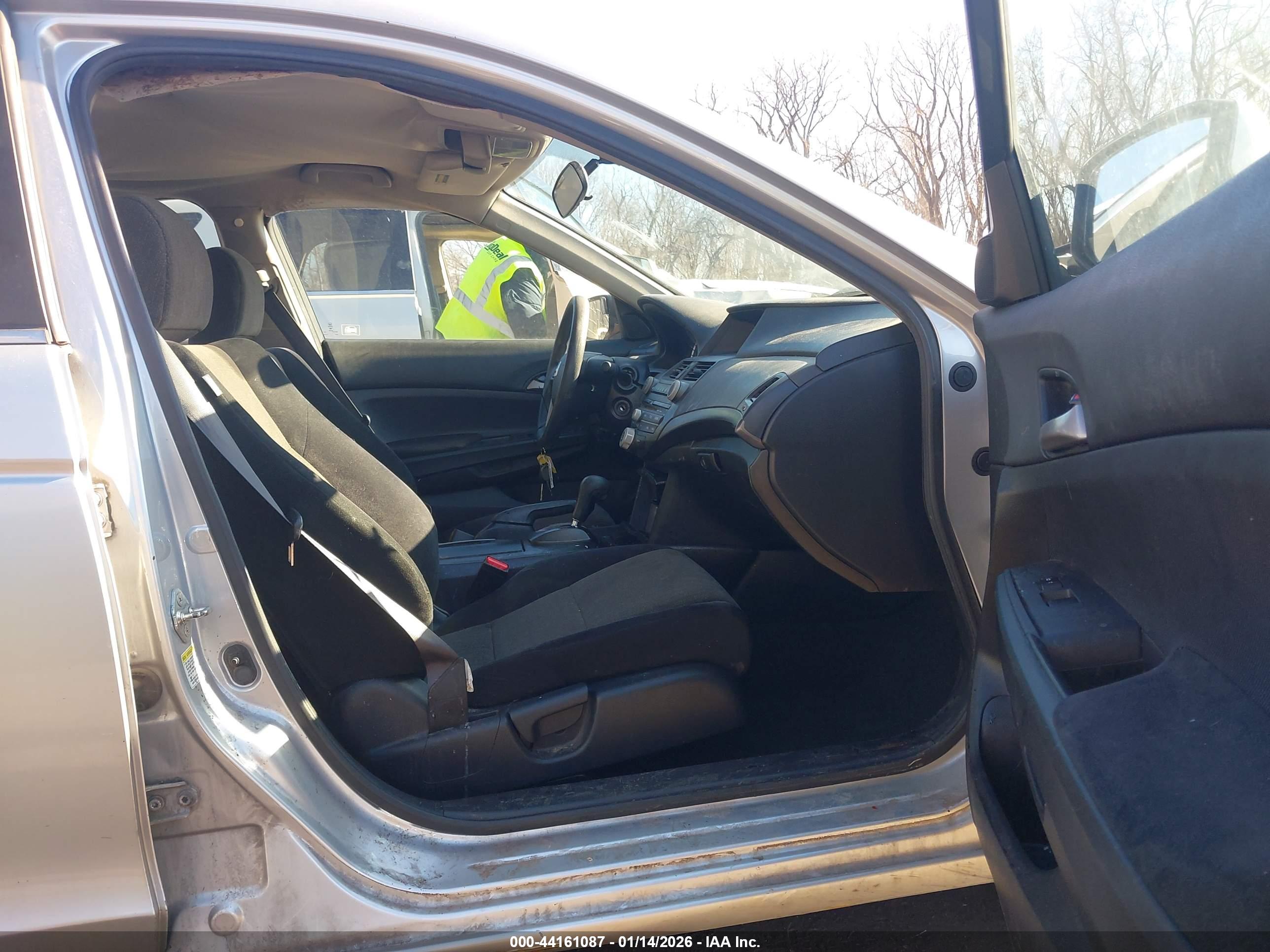 HONDA ACCORD image 5