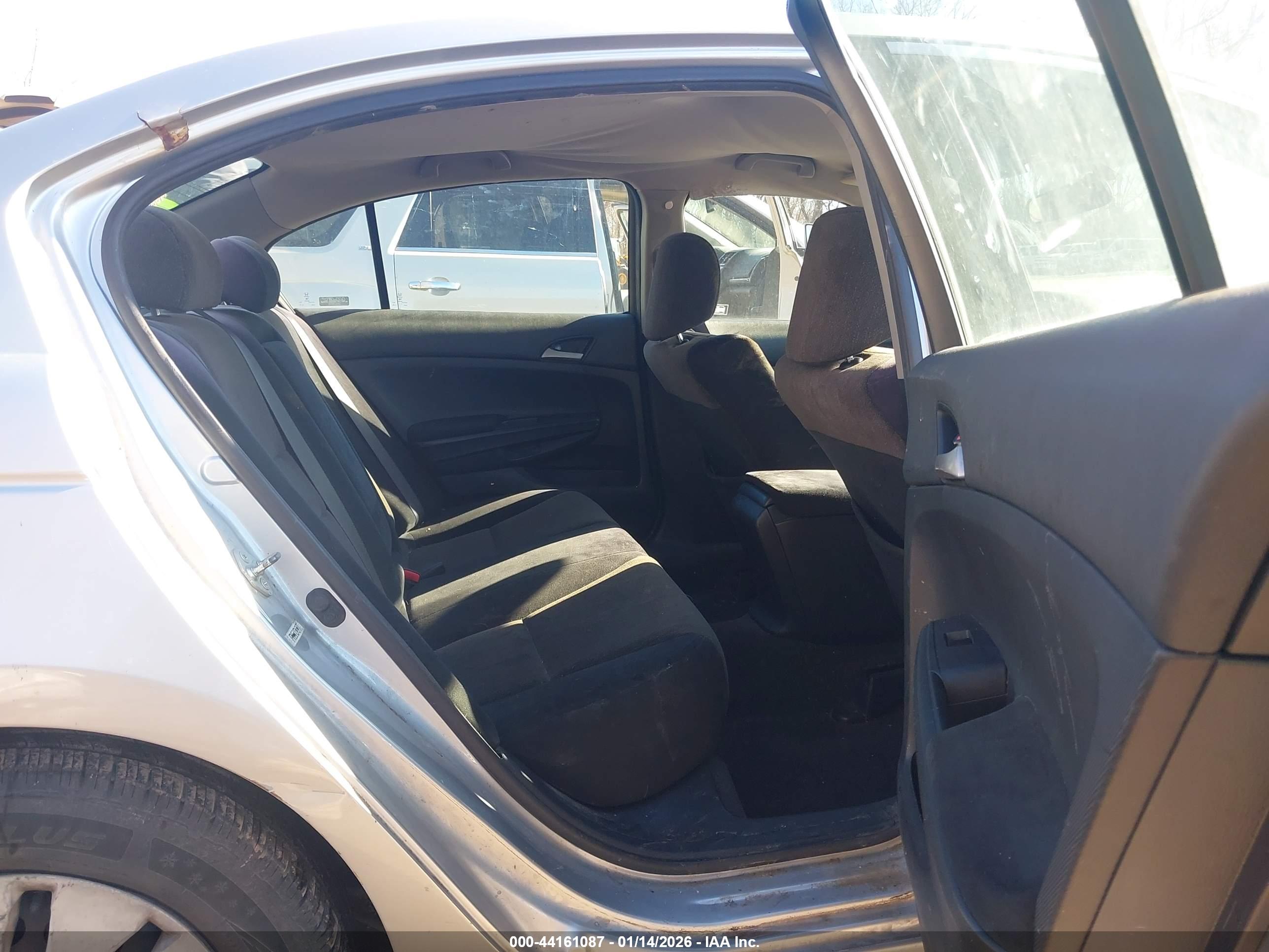 HONDA ACCORD image 8