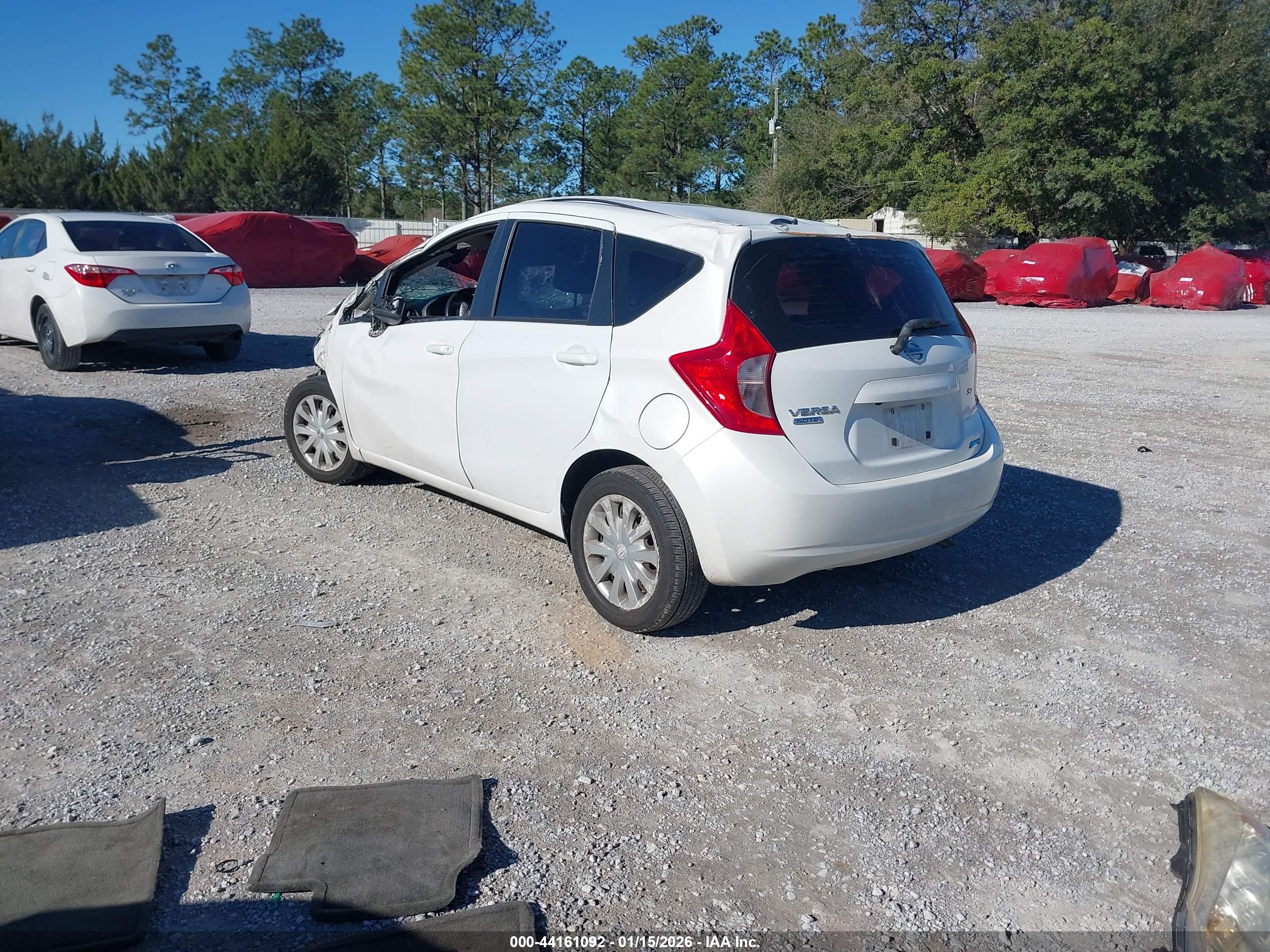 NISSAN VERSA image 3