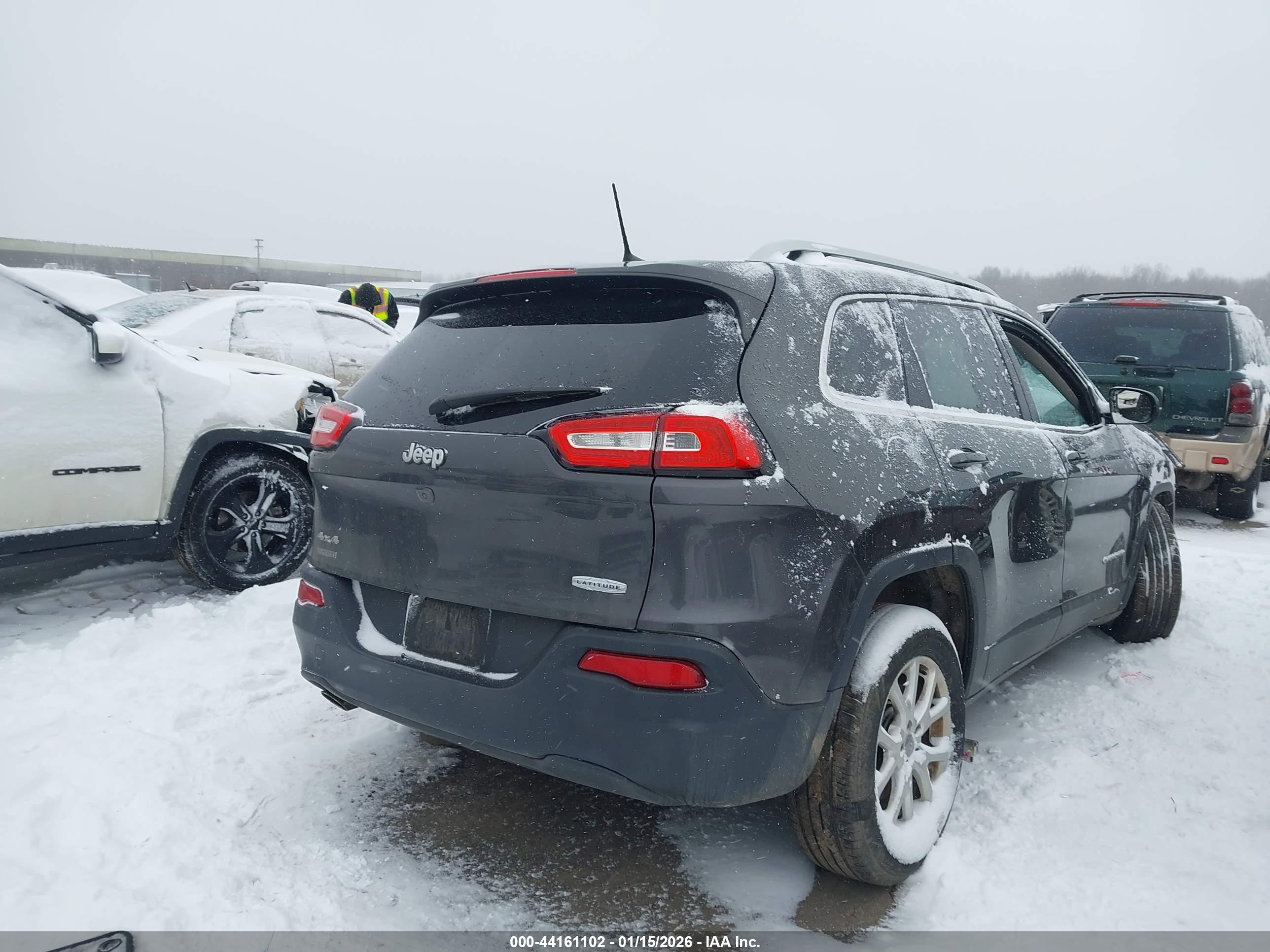 JEEP CHEROKEE image 4
