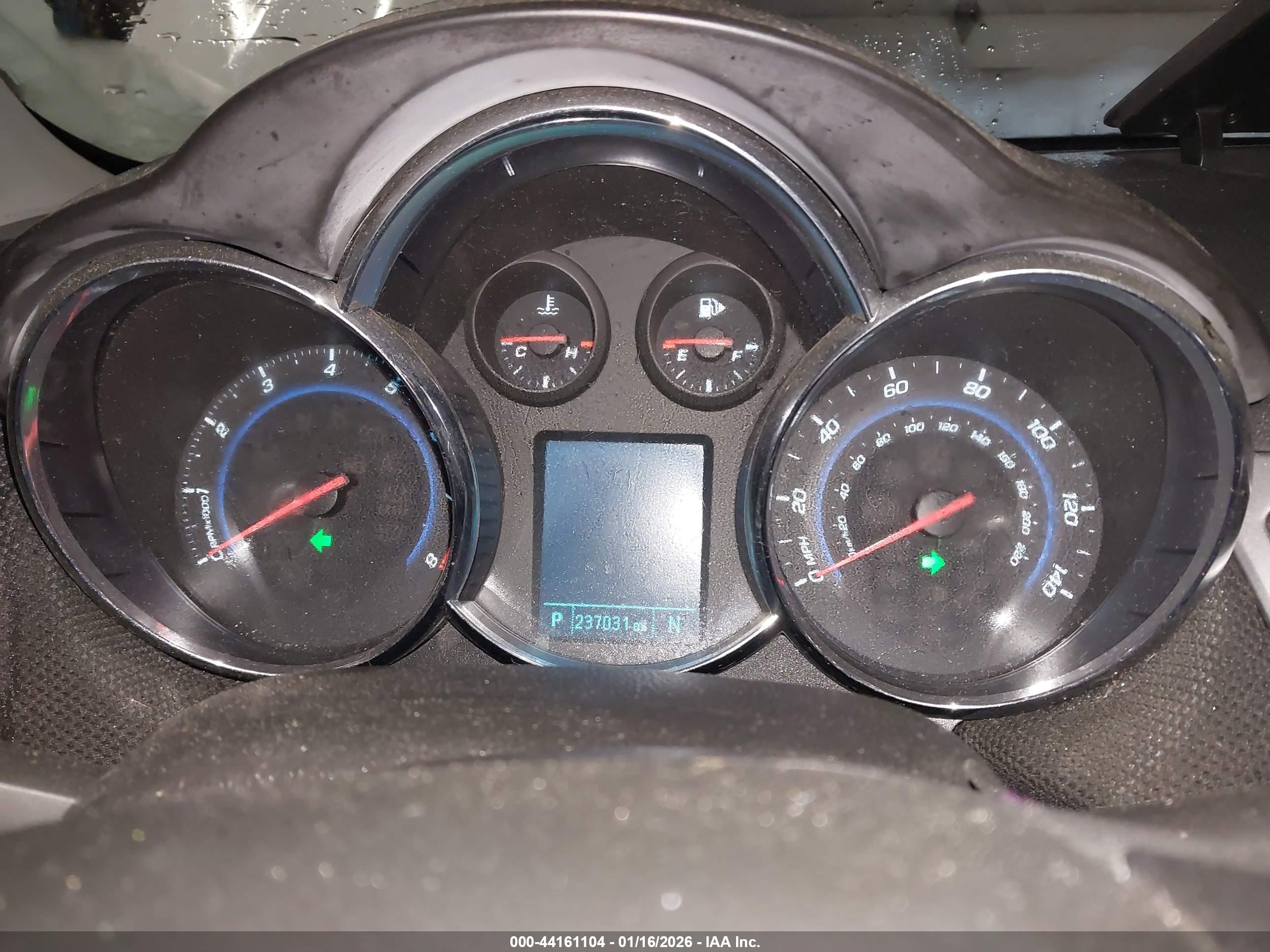 CHEVROLET CRUZE image 7
