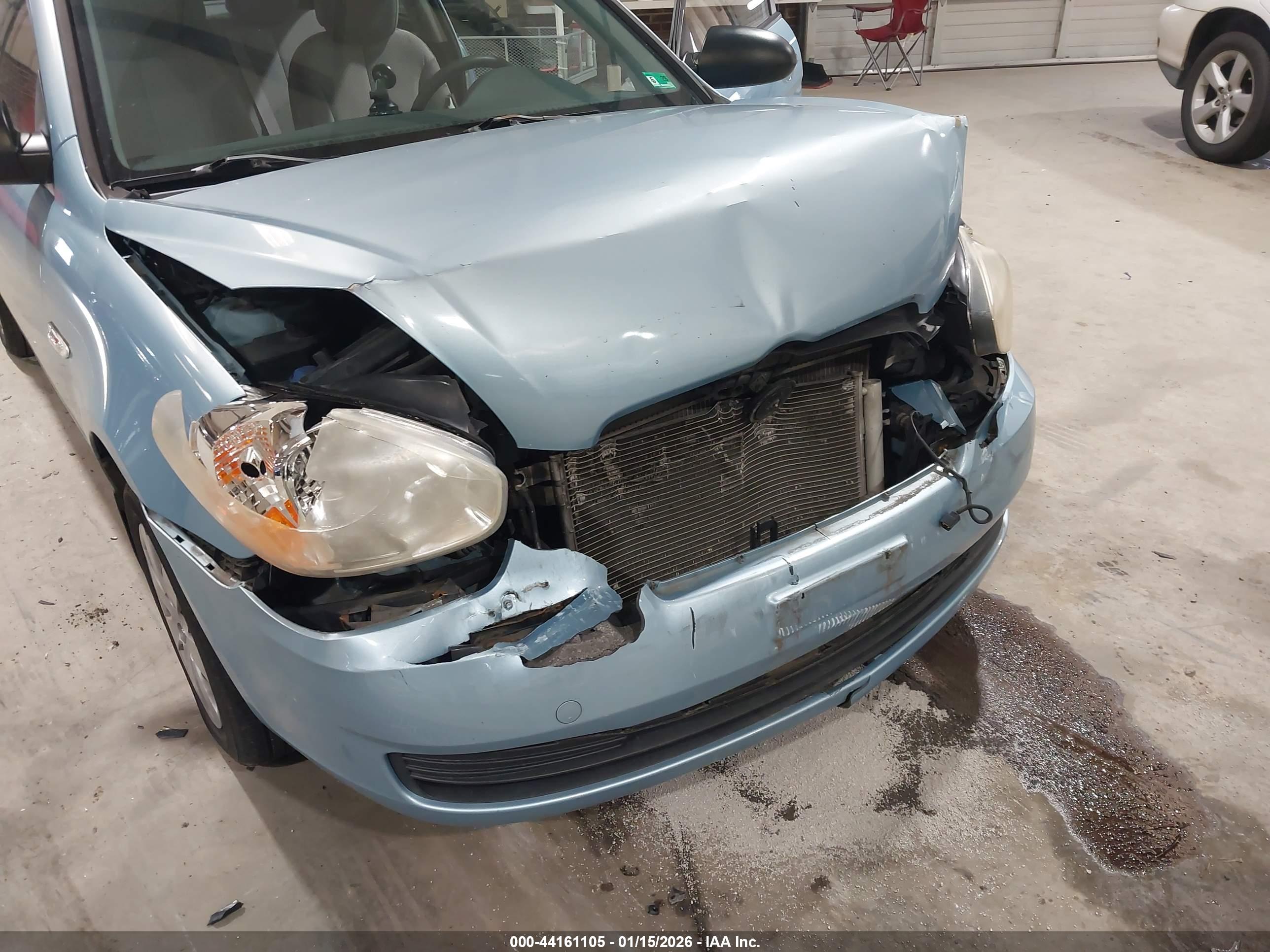 HYUNDAI ACCENT image 6