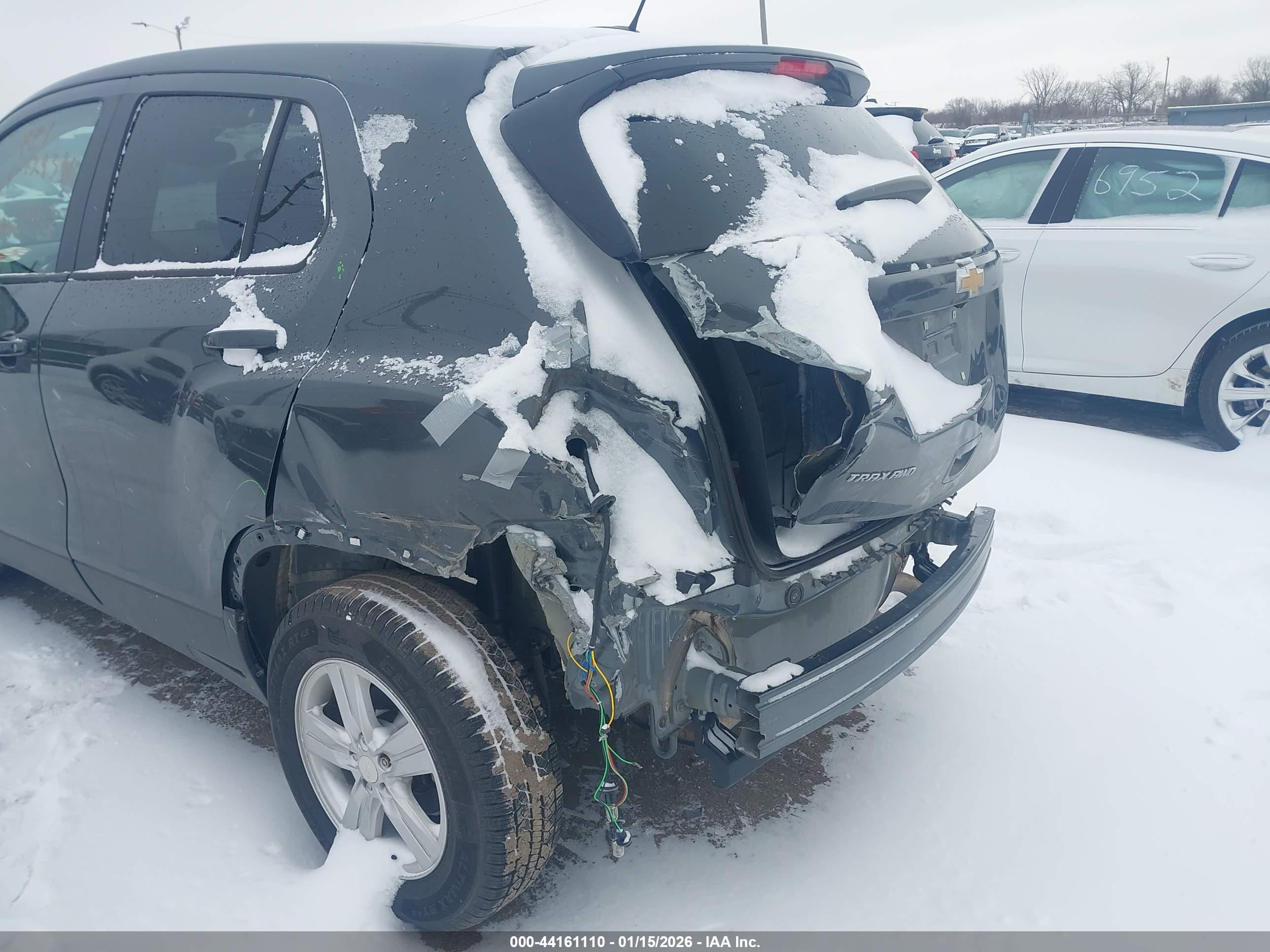 CHEVROLET TRAX image 6