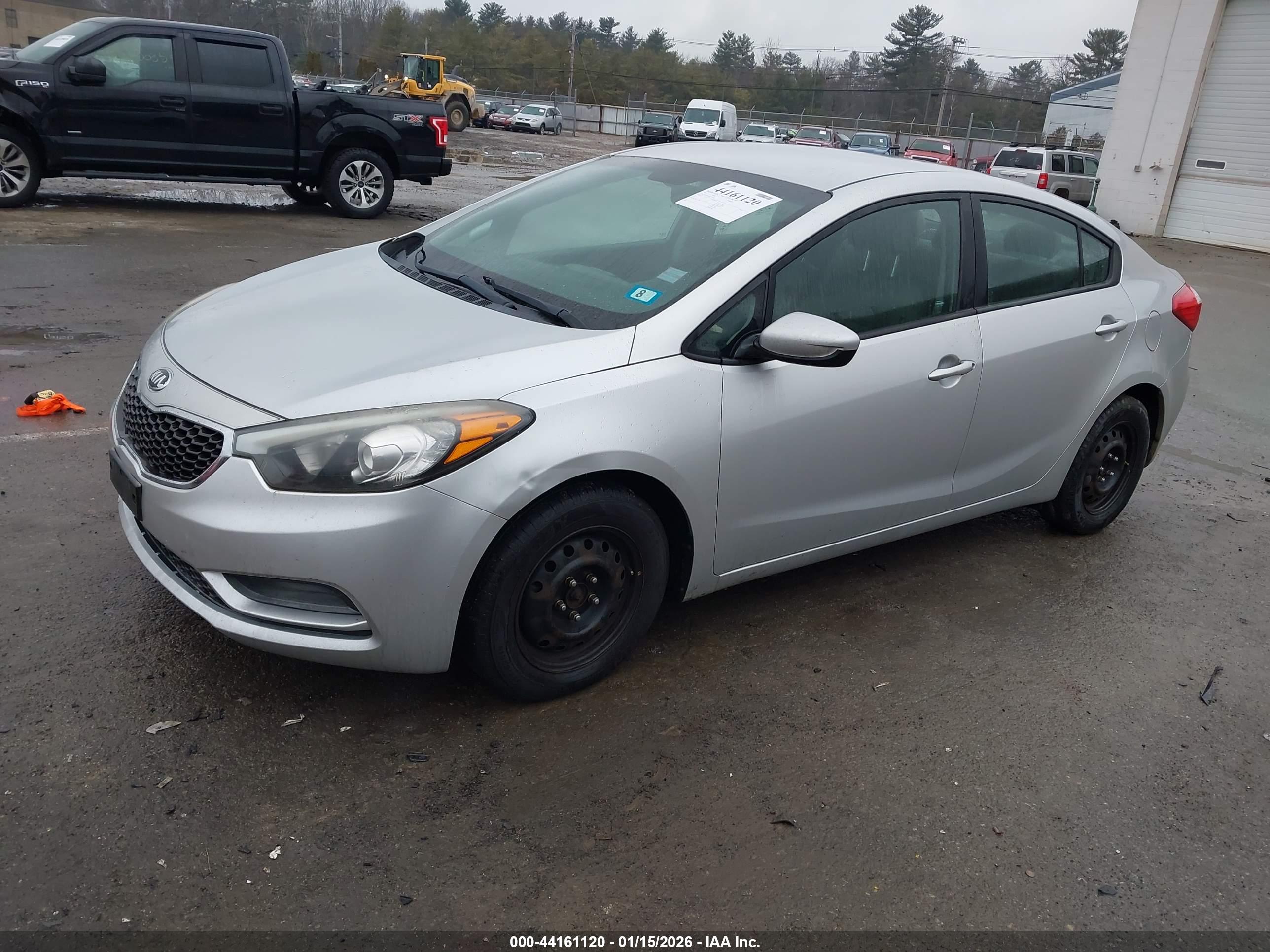 KIA FORTE image 2