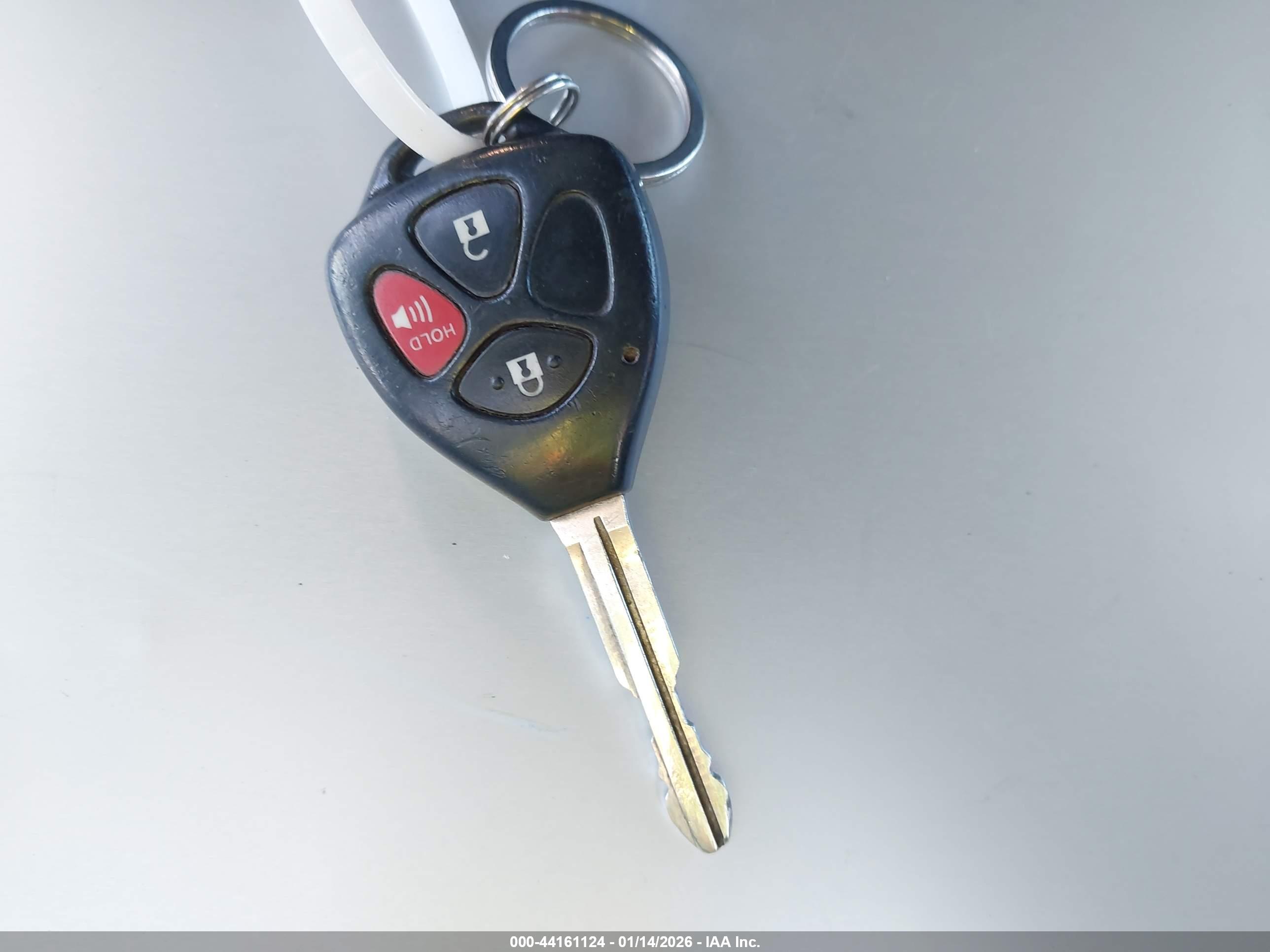 TOYOTA RAV4 image 11