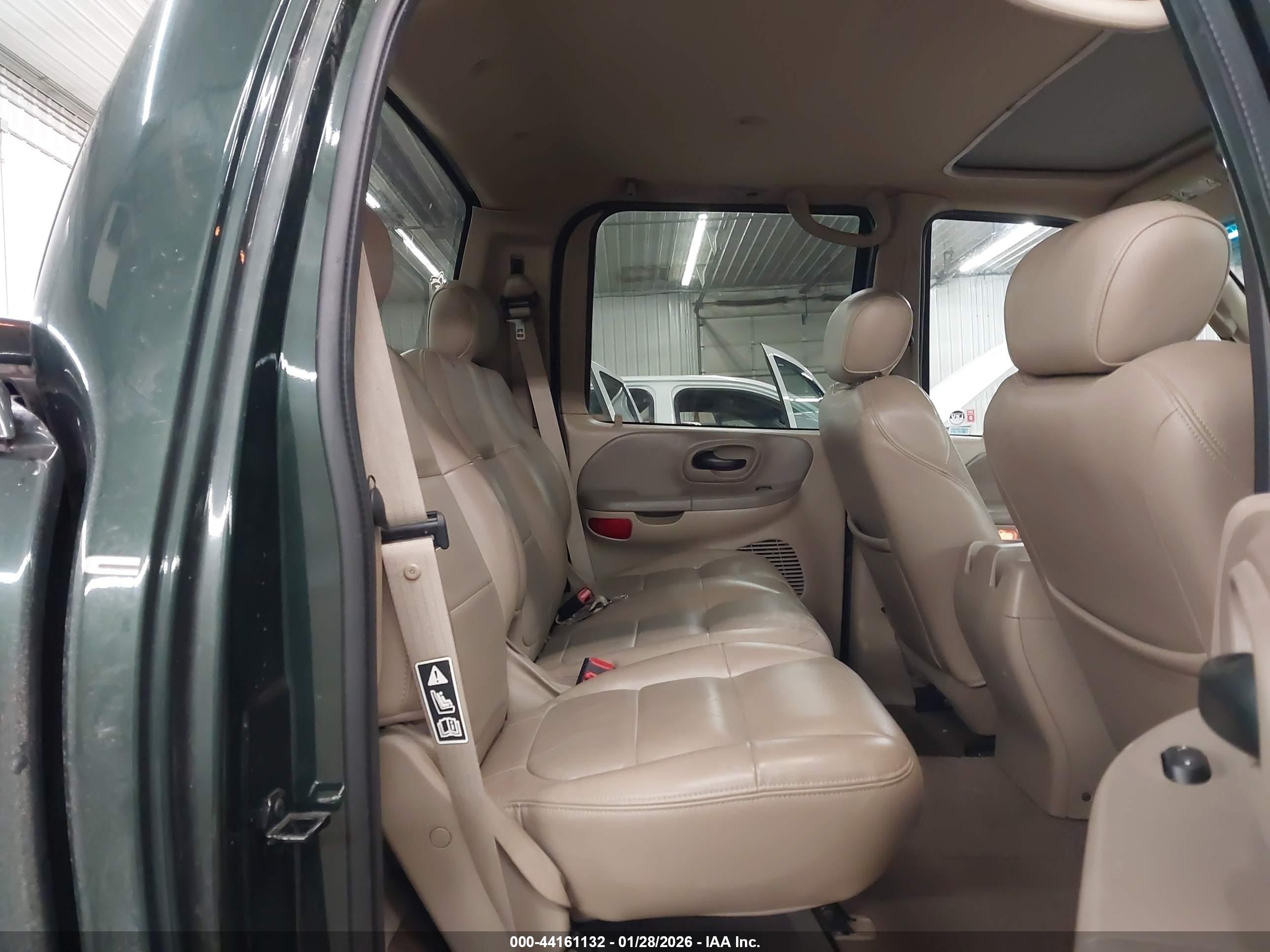 FORD F-150 image 8