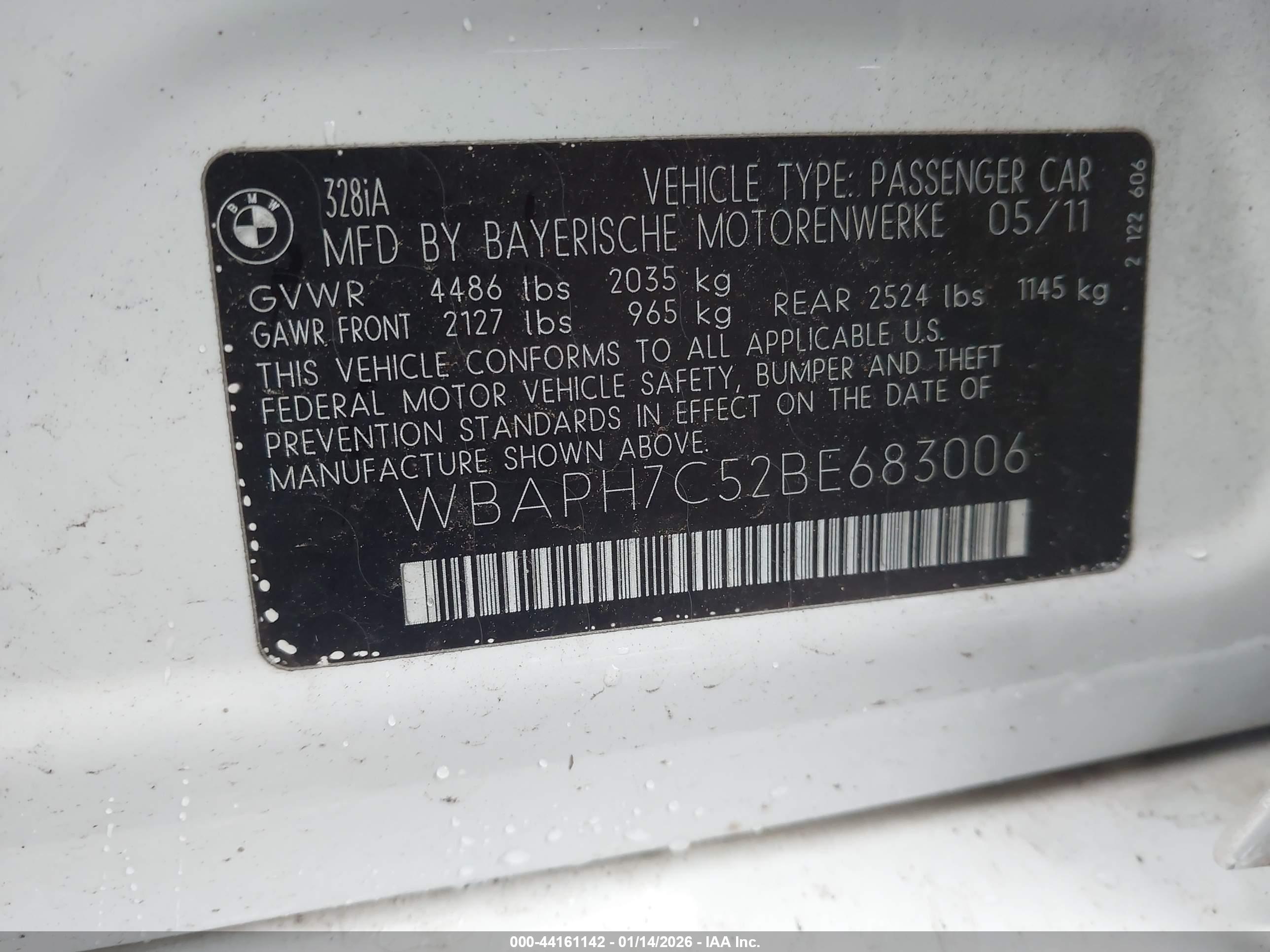 BMW 328I image 9