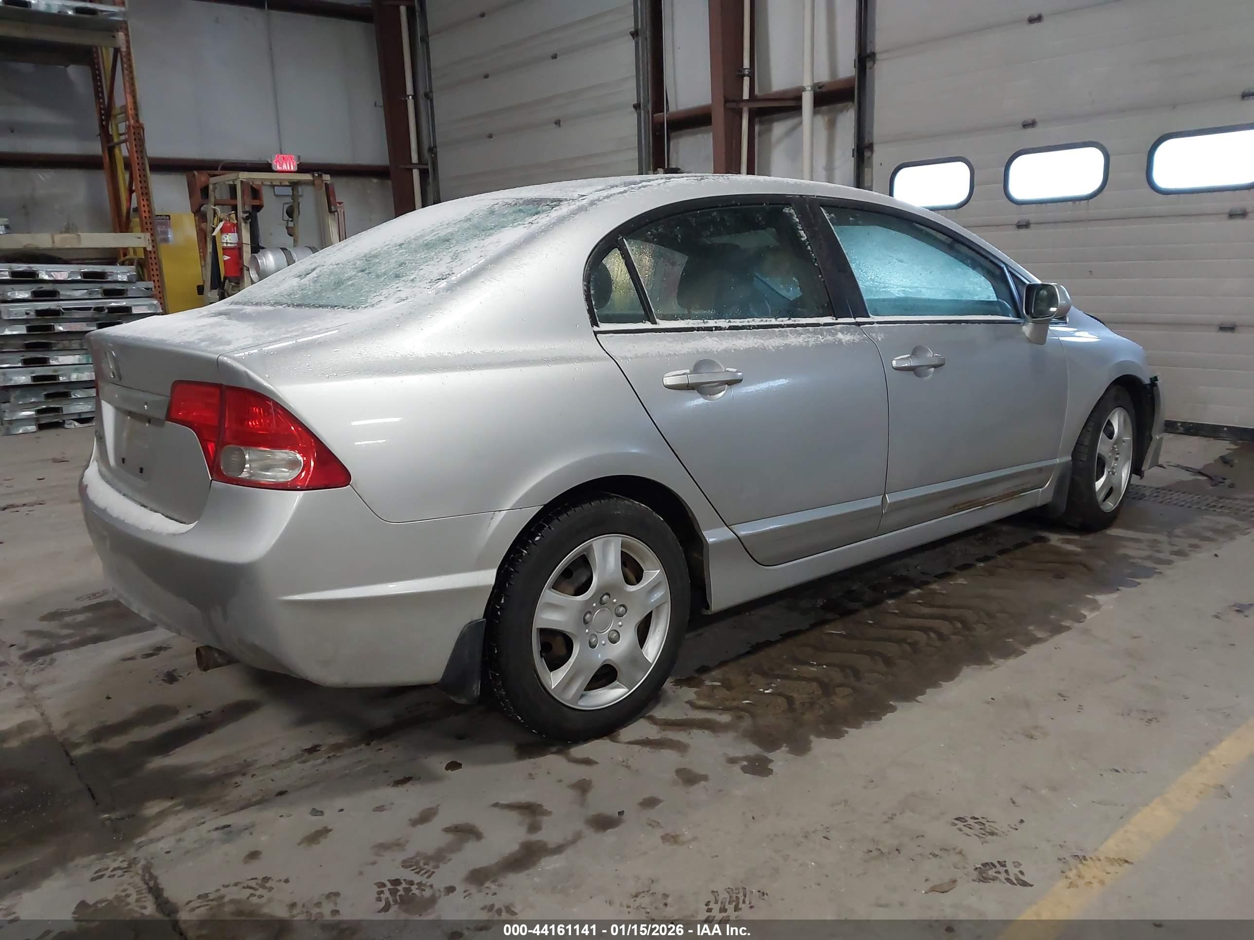 HONDA CIVIC image 4