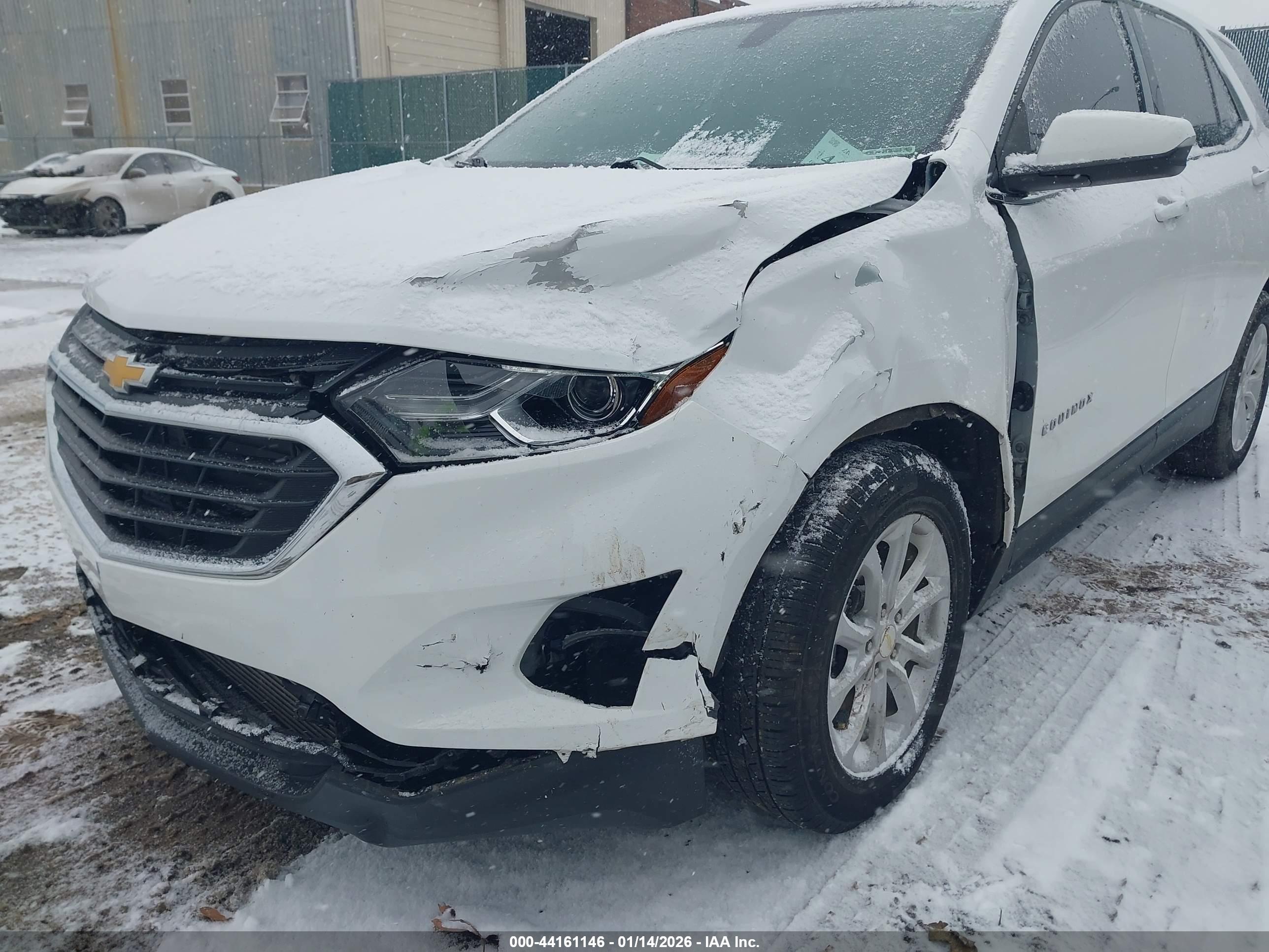 CHEVROLET EQUINOX image 6