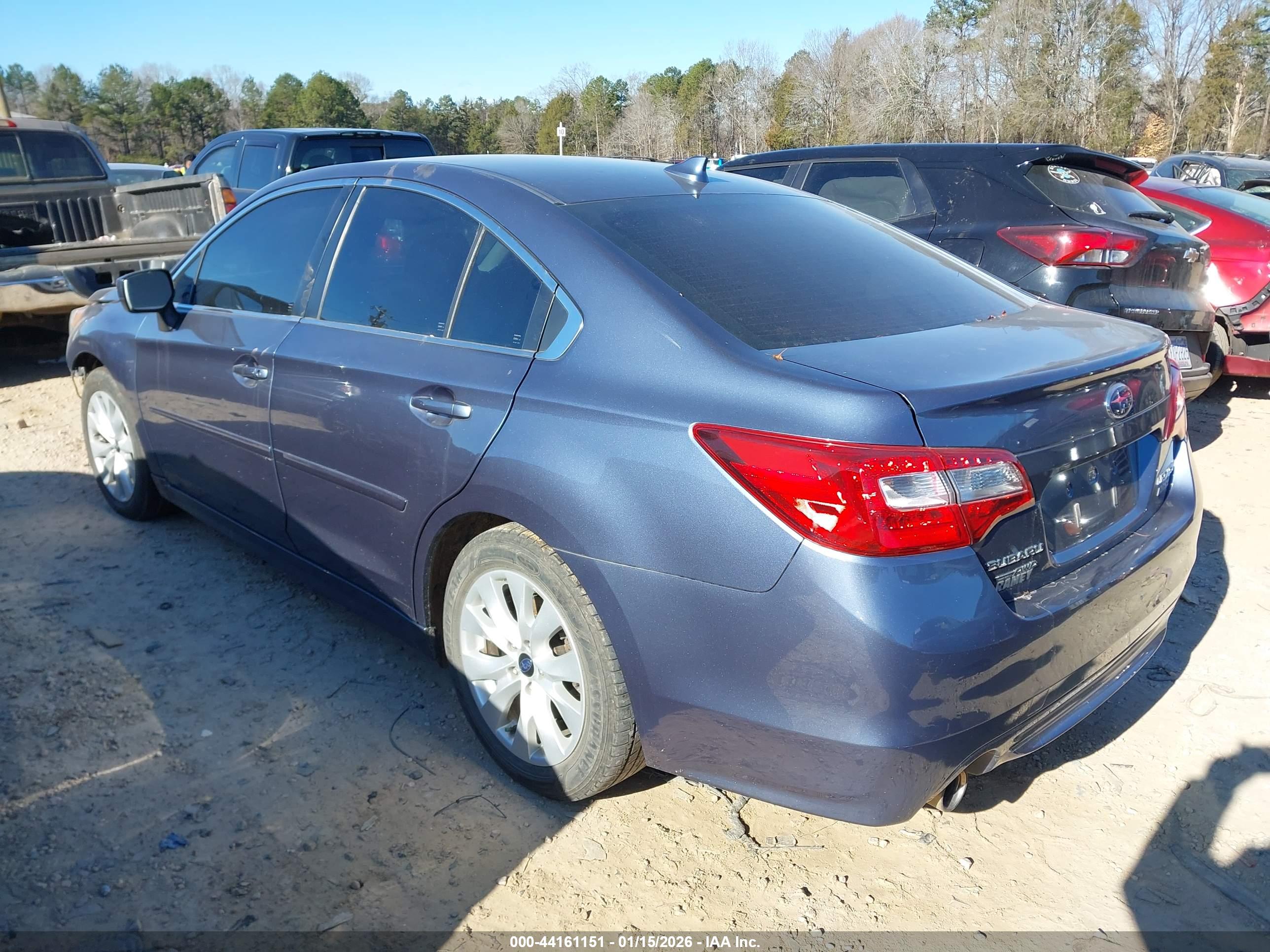 SUBARU LEGACY image 3