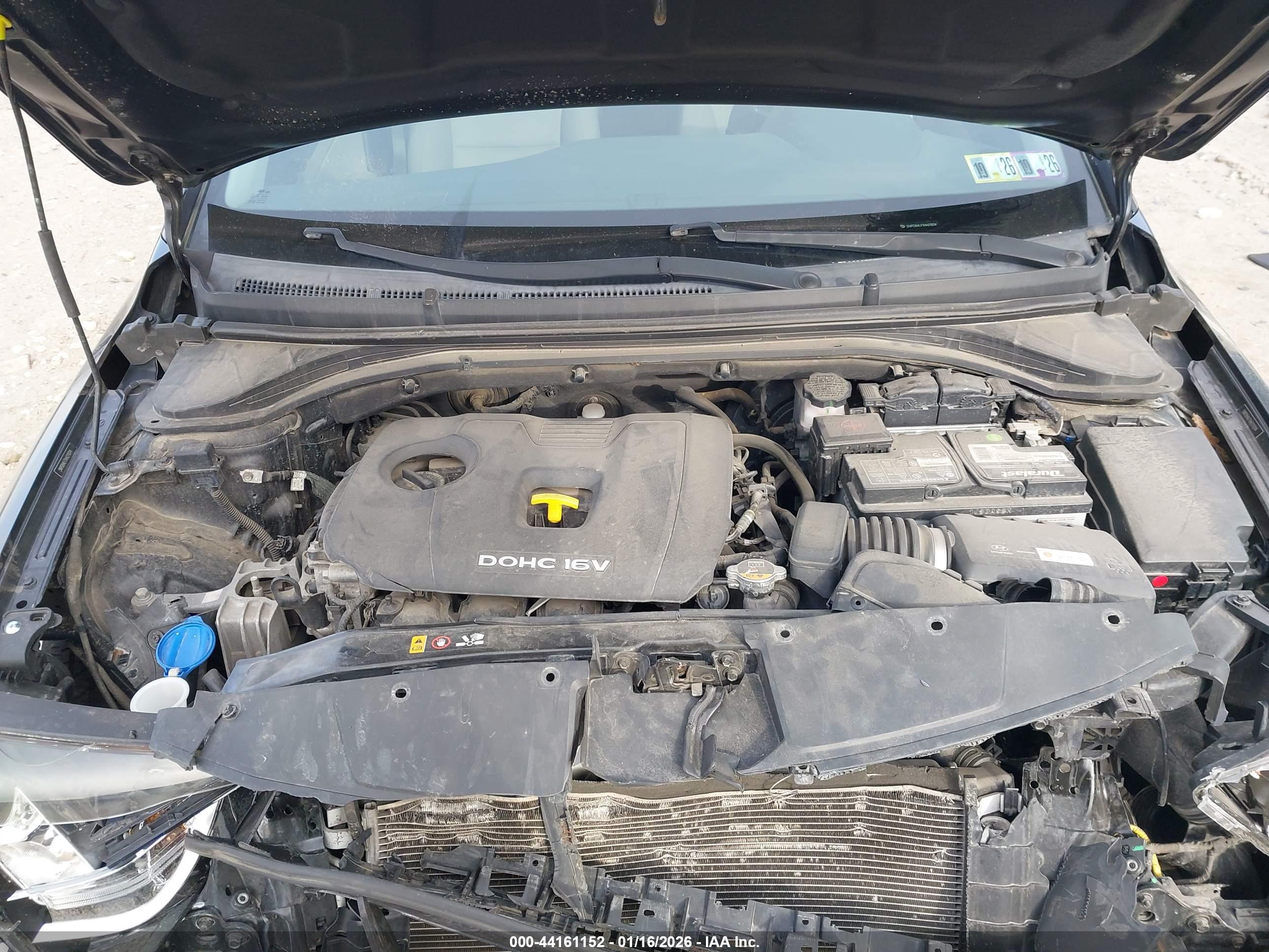 HYUNDAI ELANTRA image 10