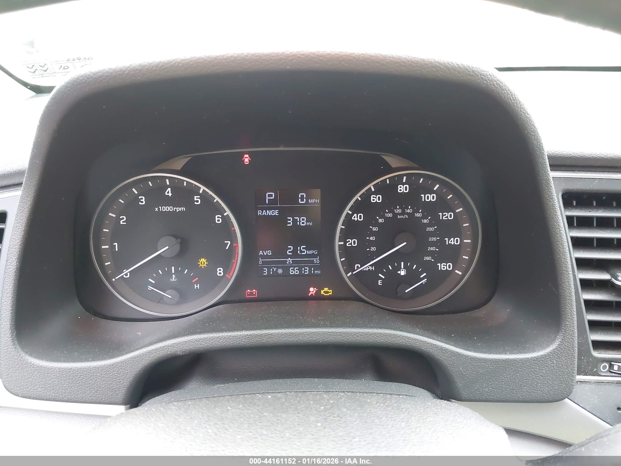HYUNDAI ELANTRA image 7