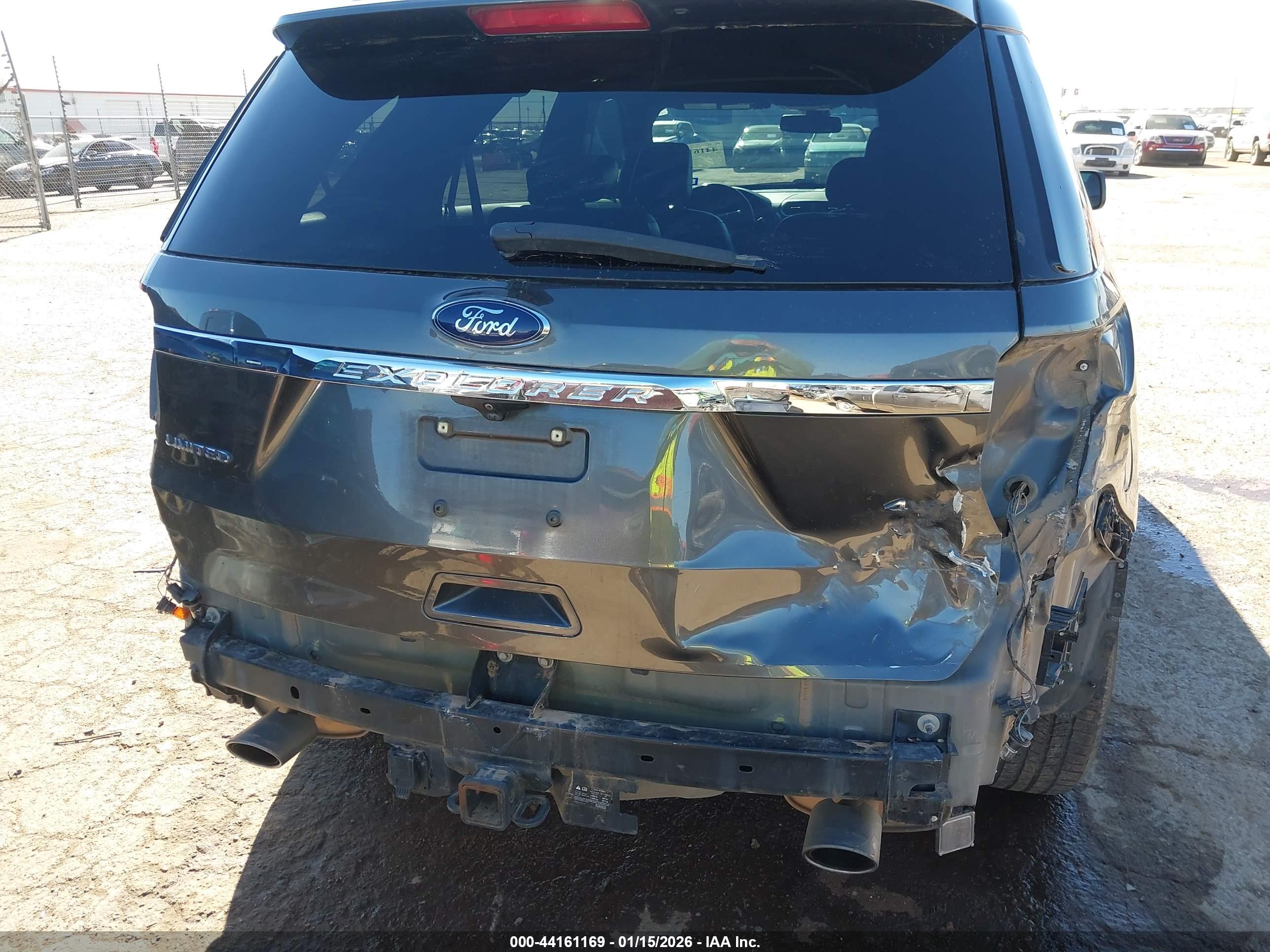 FORD EXPLORER image 6