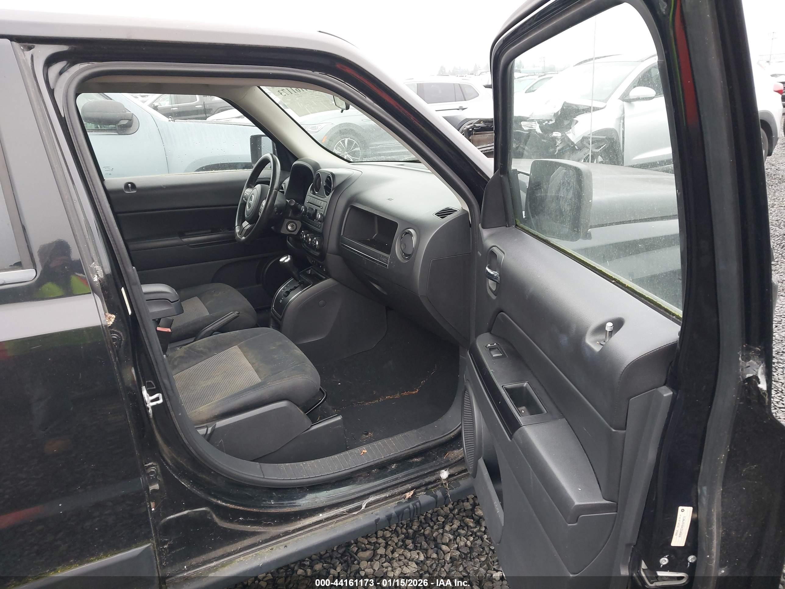JEEP PATRIOT image 5