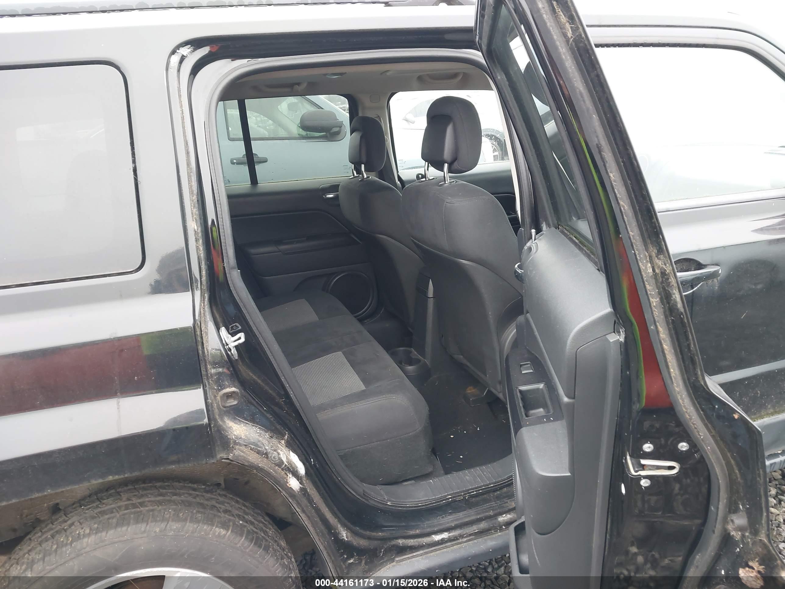 JEEP PATRIOT image 8