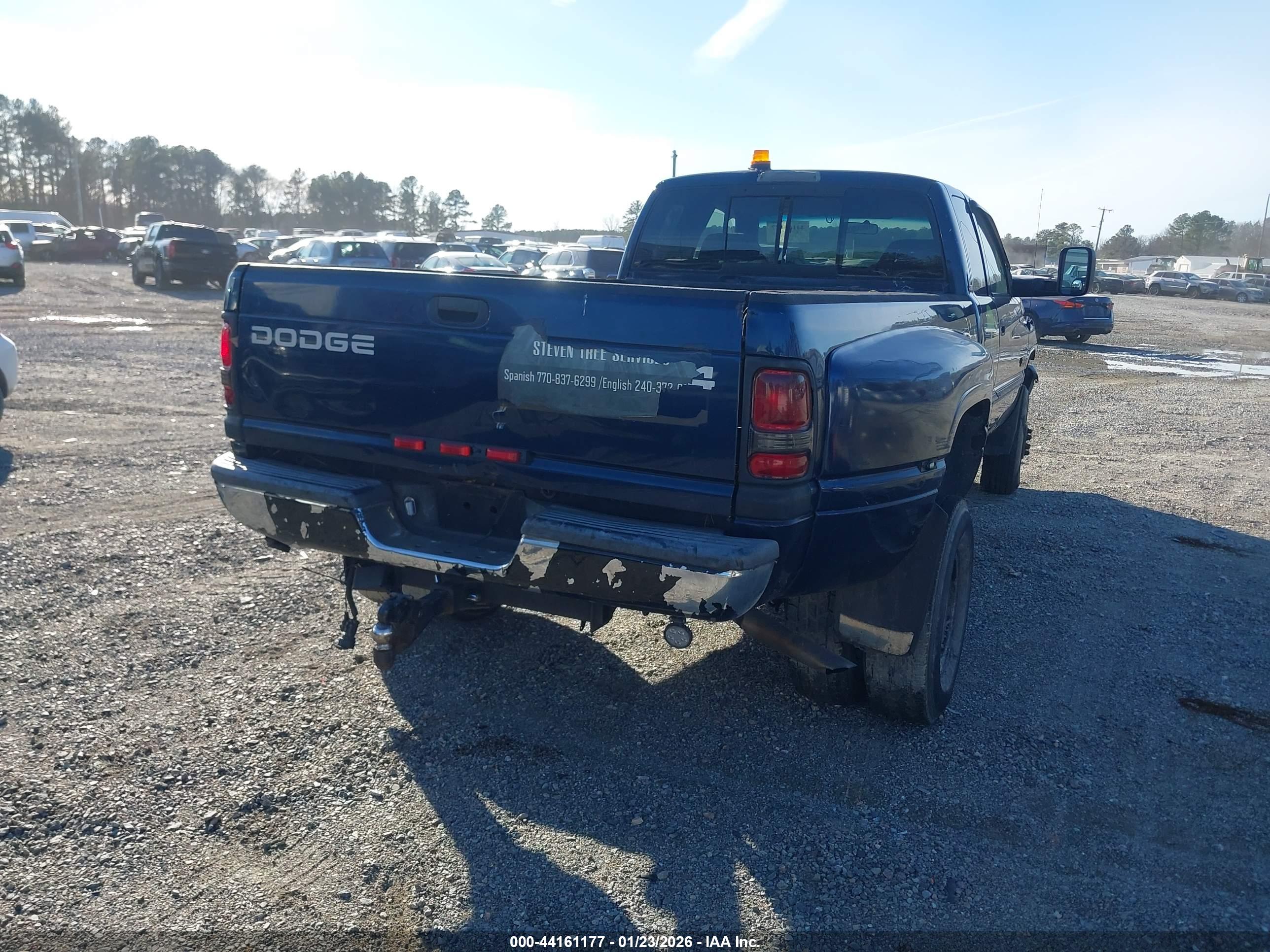DODGE RAM image 4